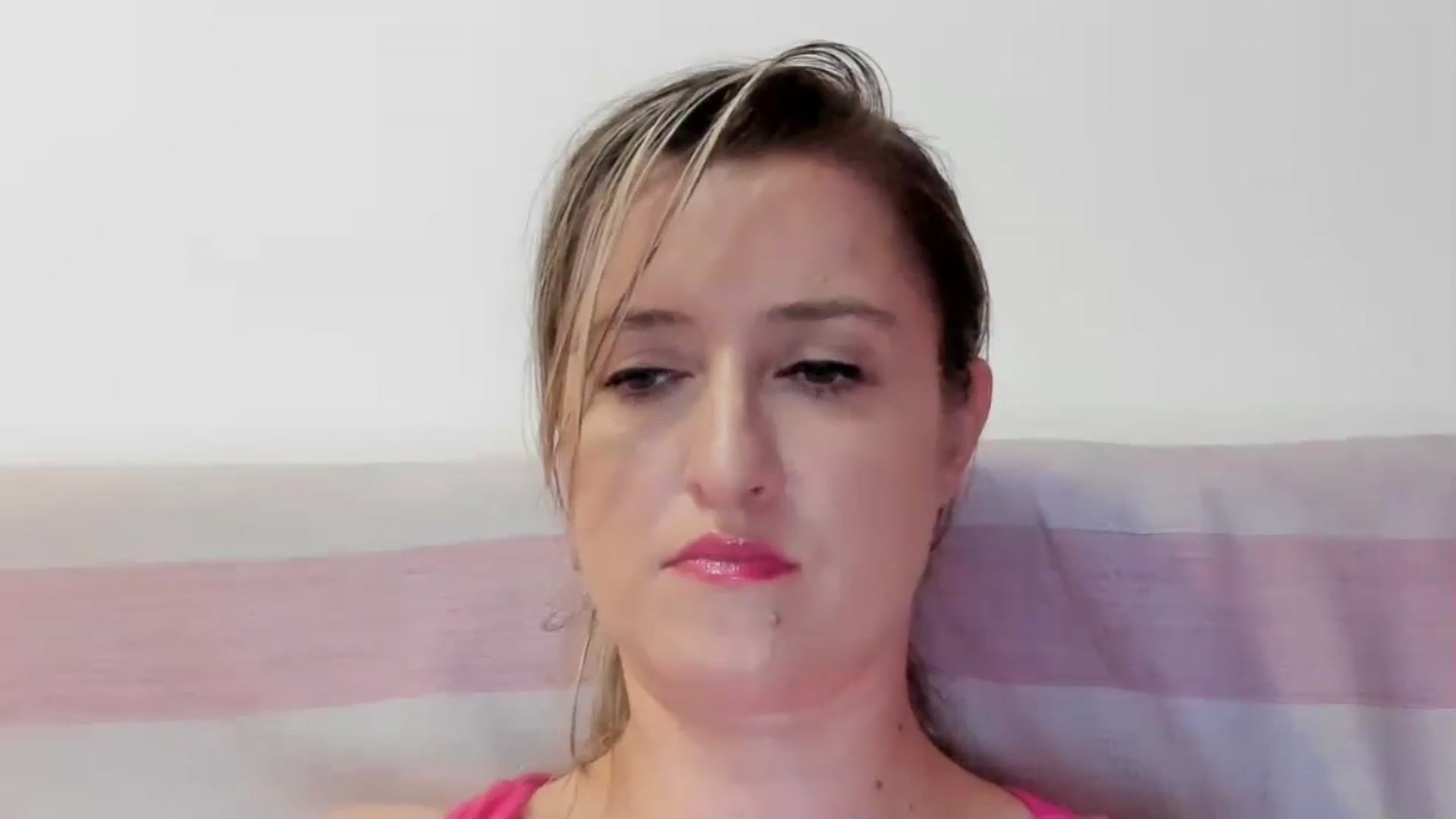 Gallery image thumbnail from BestDream's myfreecams stream on, 07/22/2024, 23:41 image 13 of 20