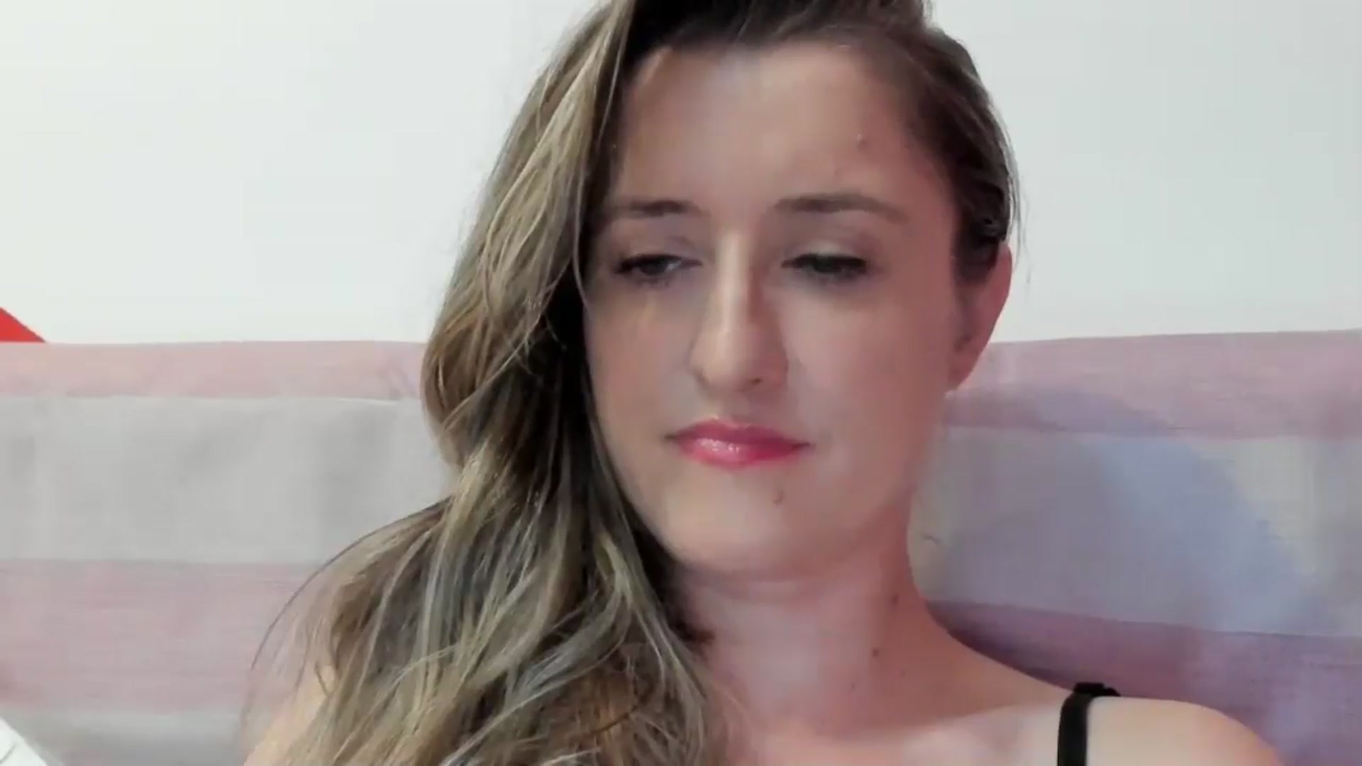 Gallery image thumbnail from BestDream's myfreecams stream on, 07/23/2024, 22:12 image 10 of 20