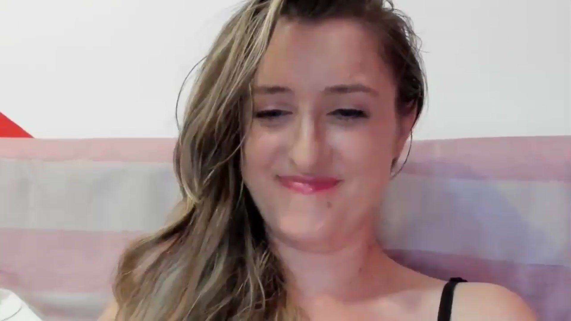 Gallery image thumbnail from BestDream's myfreecams stream on, 07/23/2024, 22:12 image 17 of 20