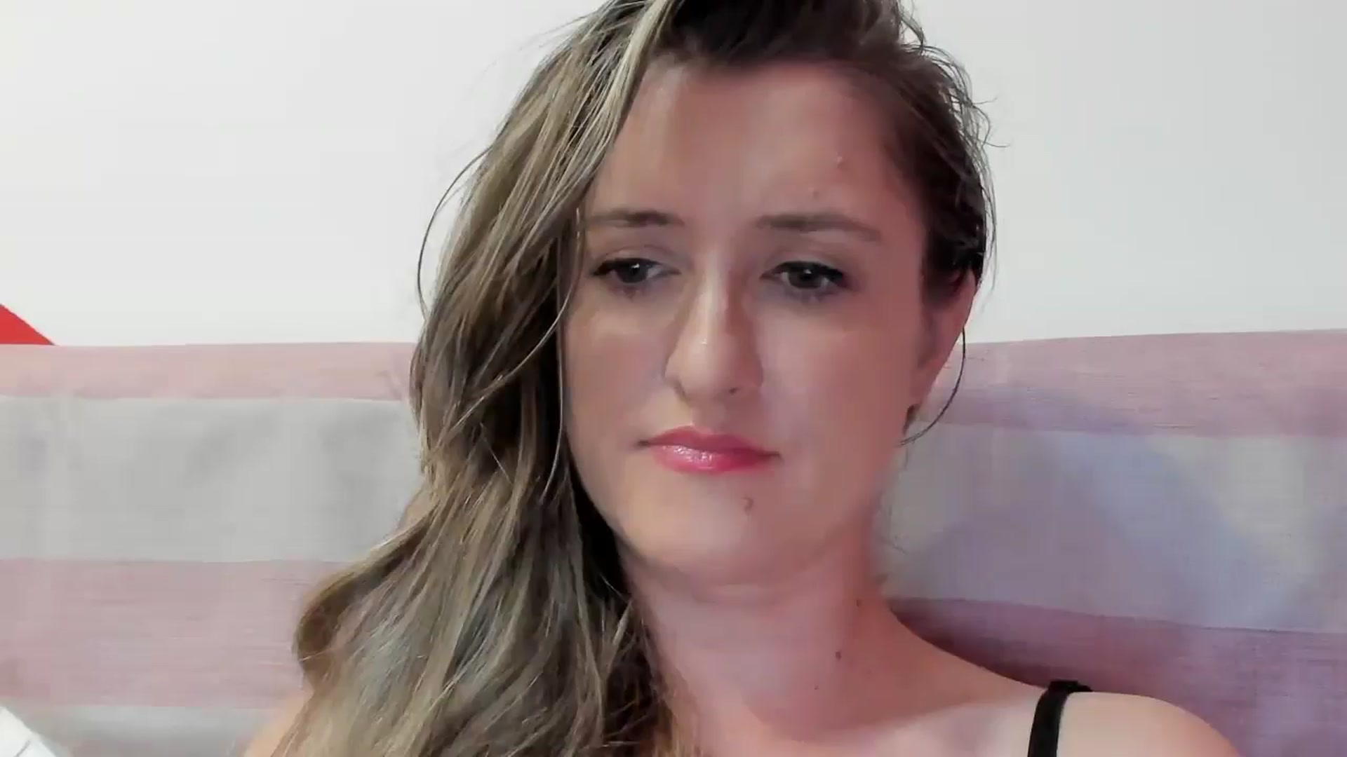 Gallery image thumbnail from BestDream's myfreecams stream on, 07/23/2024, 22:12 image 16 of 20