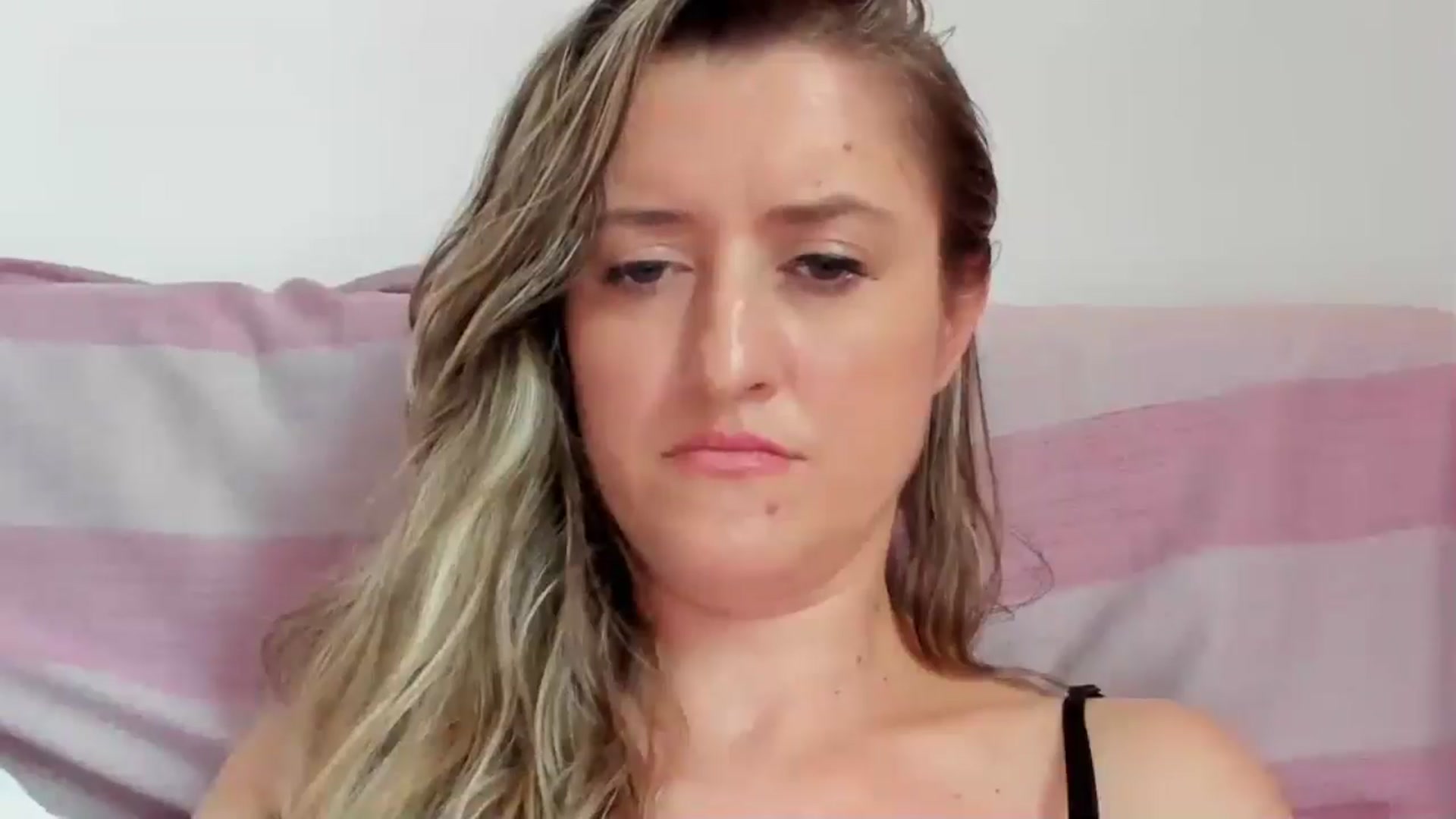 Gallery image thumbnail from BestDream's myfreecams stream on, 07/24/2024, 09:34 image 6 of 20