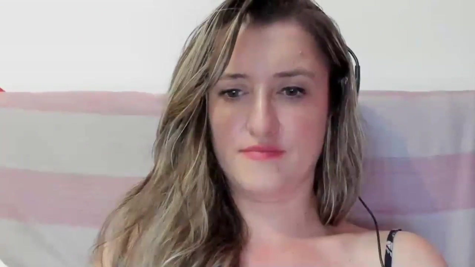 Gallery image thumbnail from BestDream's myfreecams stream on, 07/24/2024, 22:30 image 11 of 20