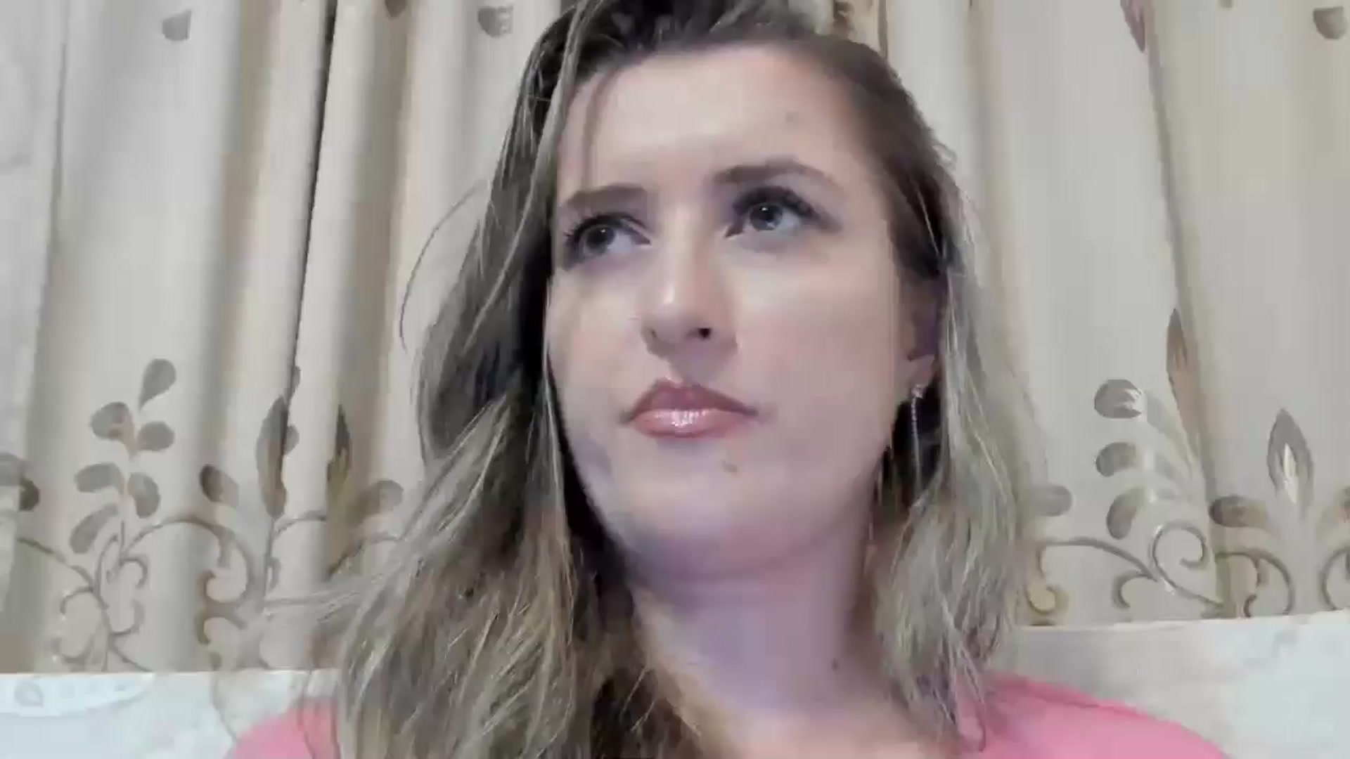Gallery image thumbnail from BestDream's myfreecams stream on, 07/26/2024, 21:35 image 7 of 20