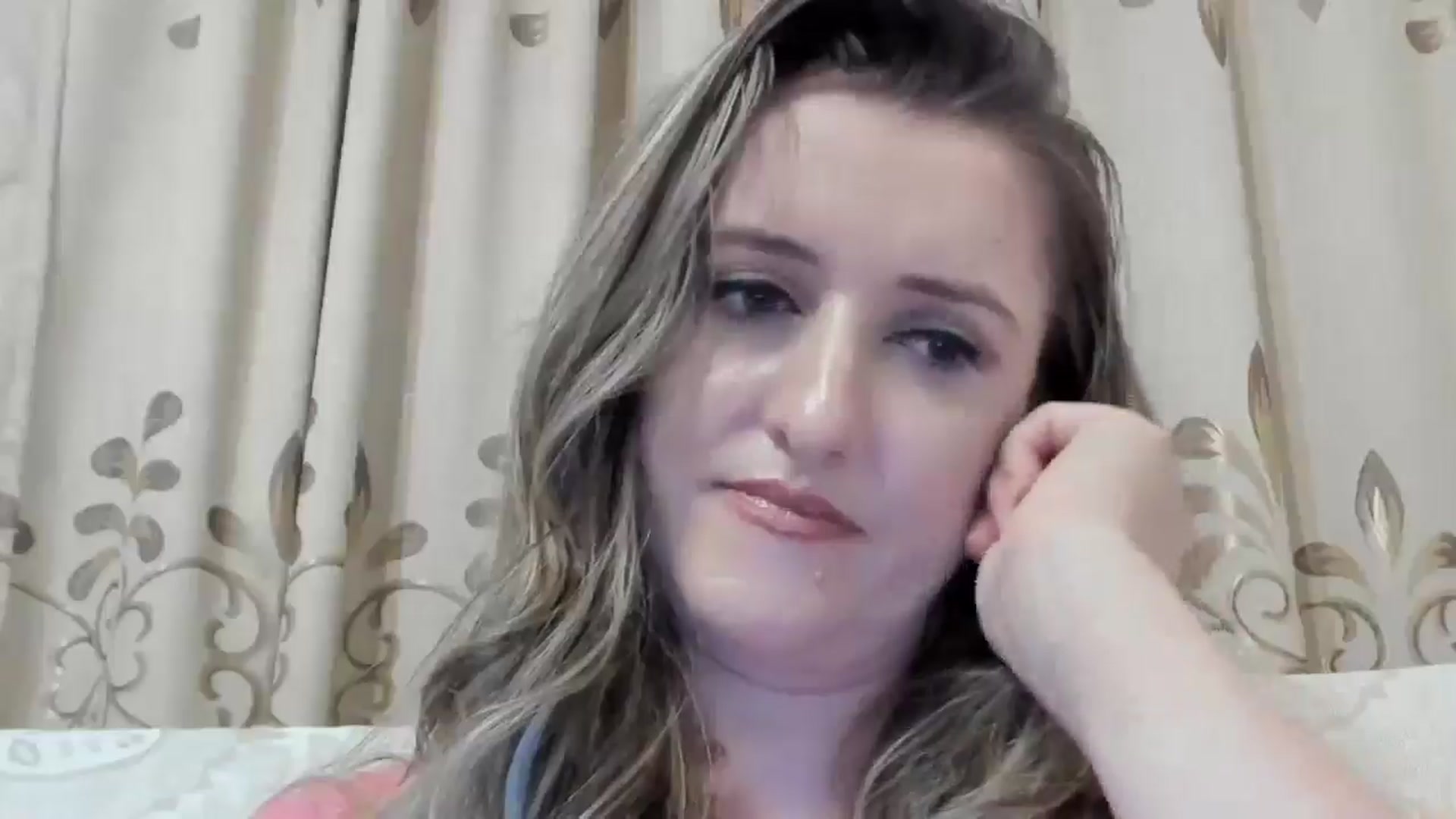 Gallery image thumbnail from BestDream's myfreecams stream on, 07/26/2024, 21:48 image 17 of 20