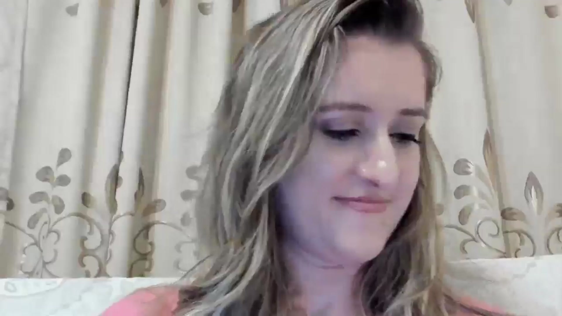Gallery image thumbnail from BestDream's myfreecams stream on, 07/26/2024, 21:48 image 15 of 20
