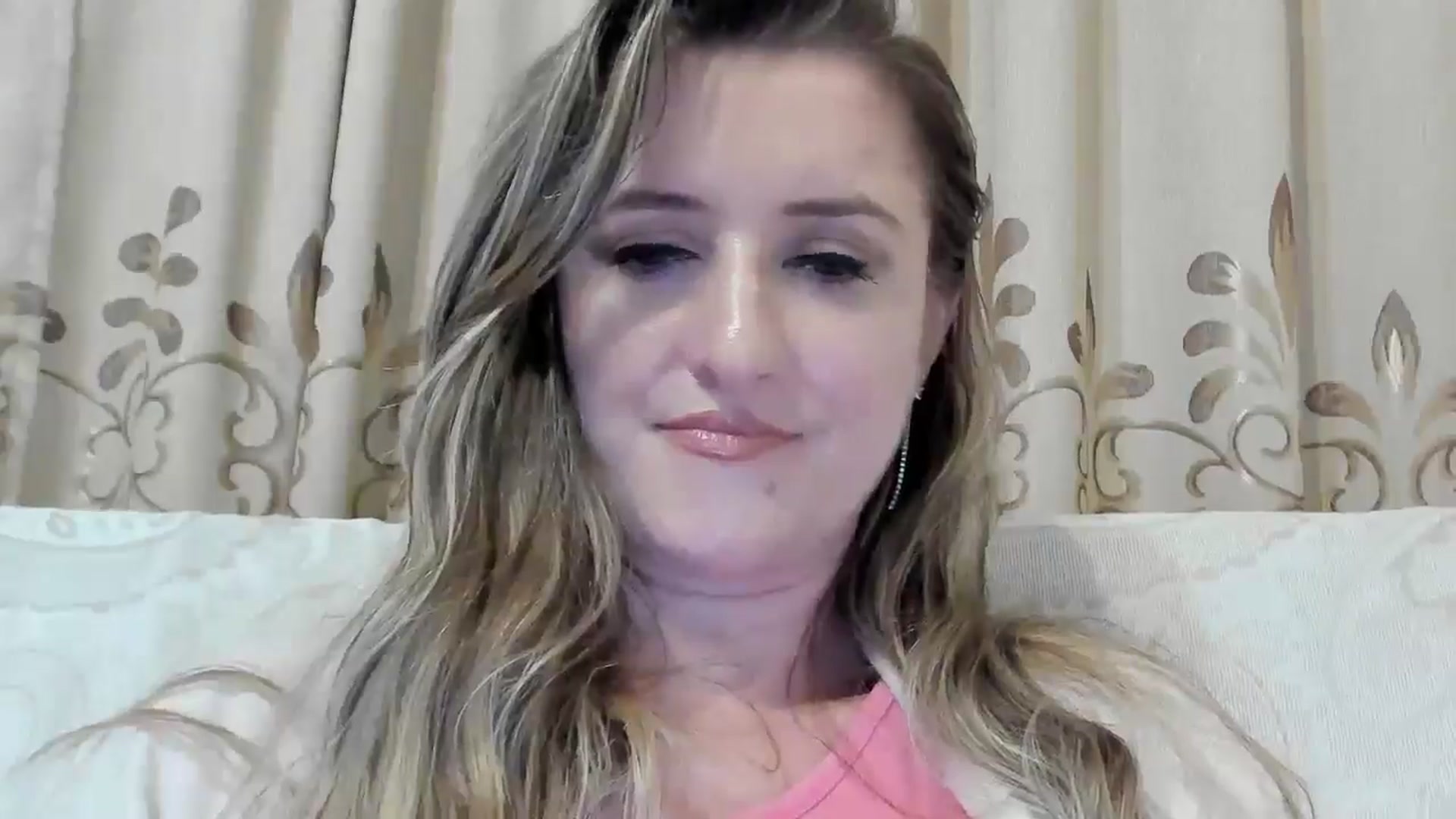 Gallery image thumbnail from BestDream's myfreecams stream on, 07/26/2024, 23:54 image 18 of 20