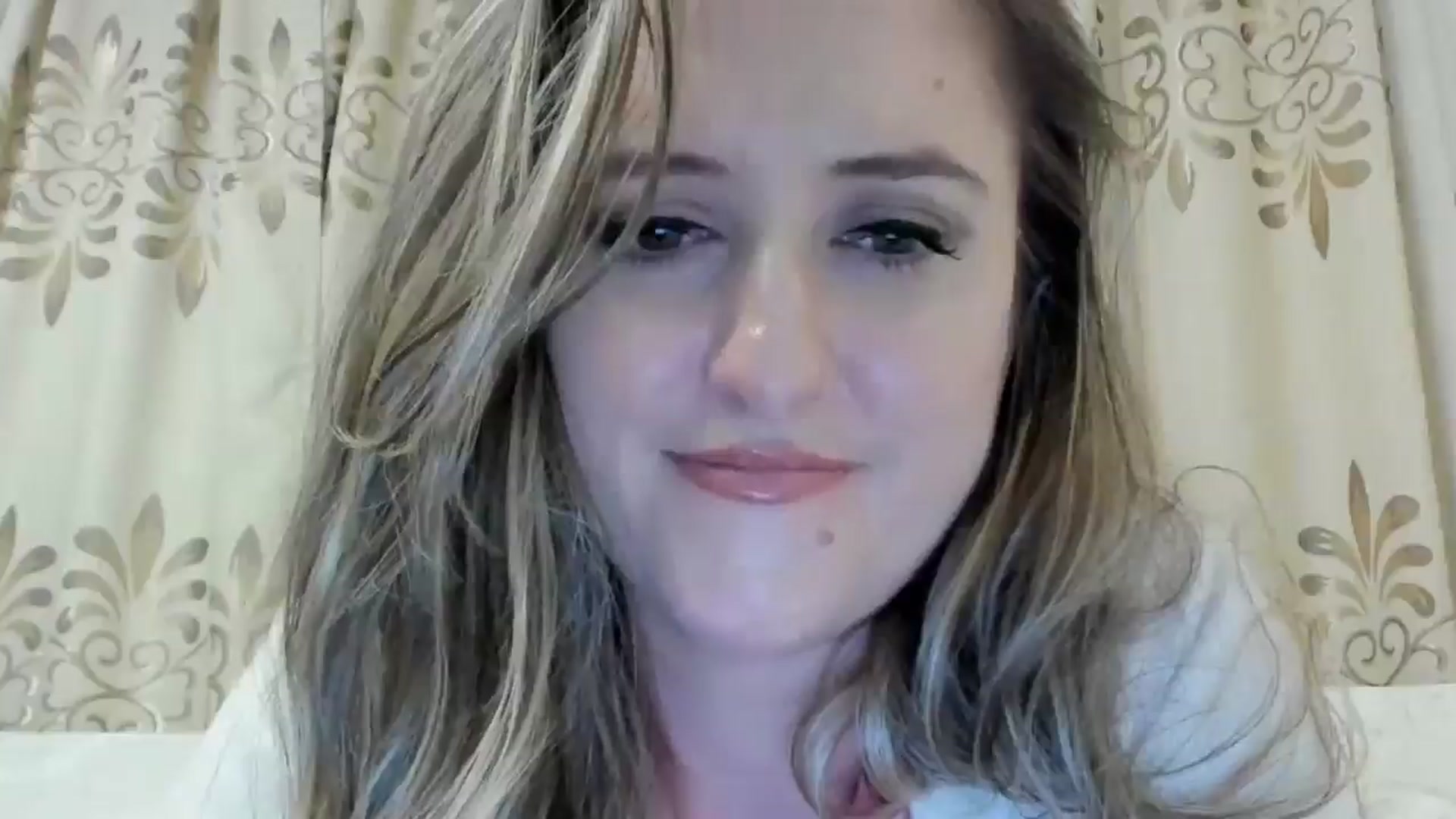 Gallery image thumbnail from BestDream's myfreecams stream on, 07/26/2024, 23:54 image 7 of 20