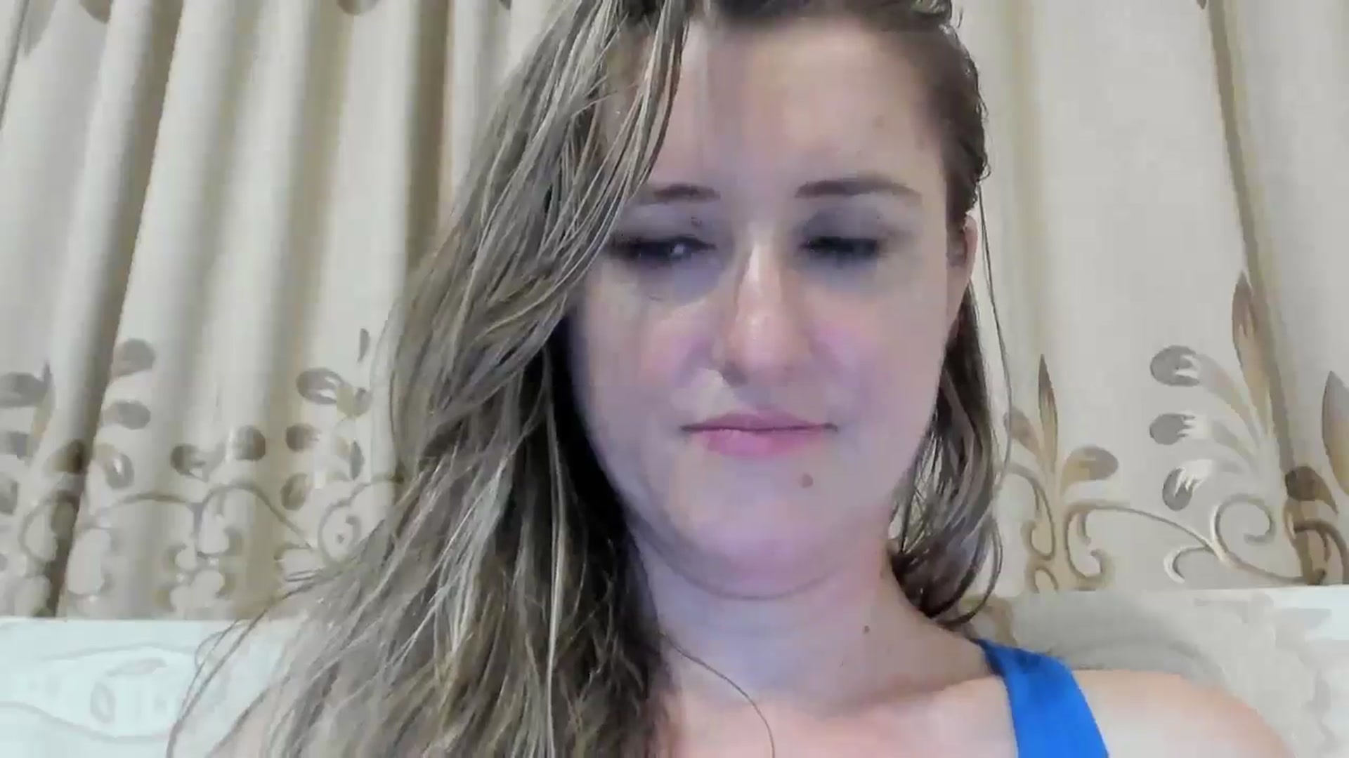 Gallery image thumbnail from BestDream's myfreecams stream on, 07/28/2024, 24:14 image 3 of 20
