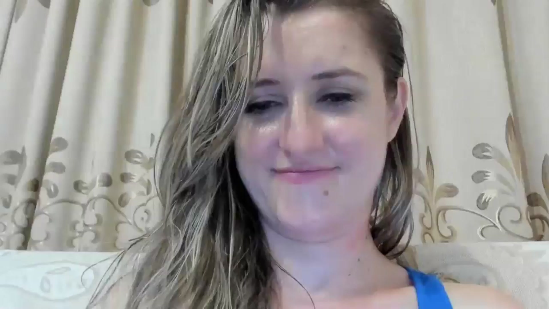 Gallery image thumbnail from BestDream's myfreecams stream on, 07/28/2024, 24:14 image 4 of 20