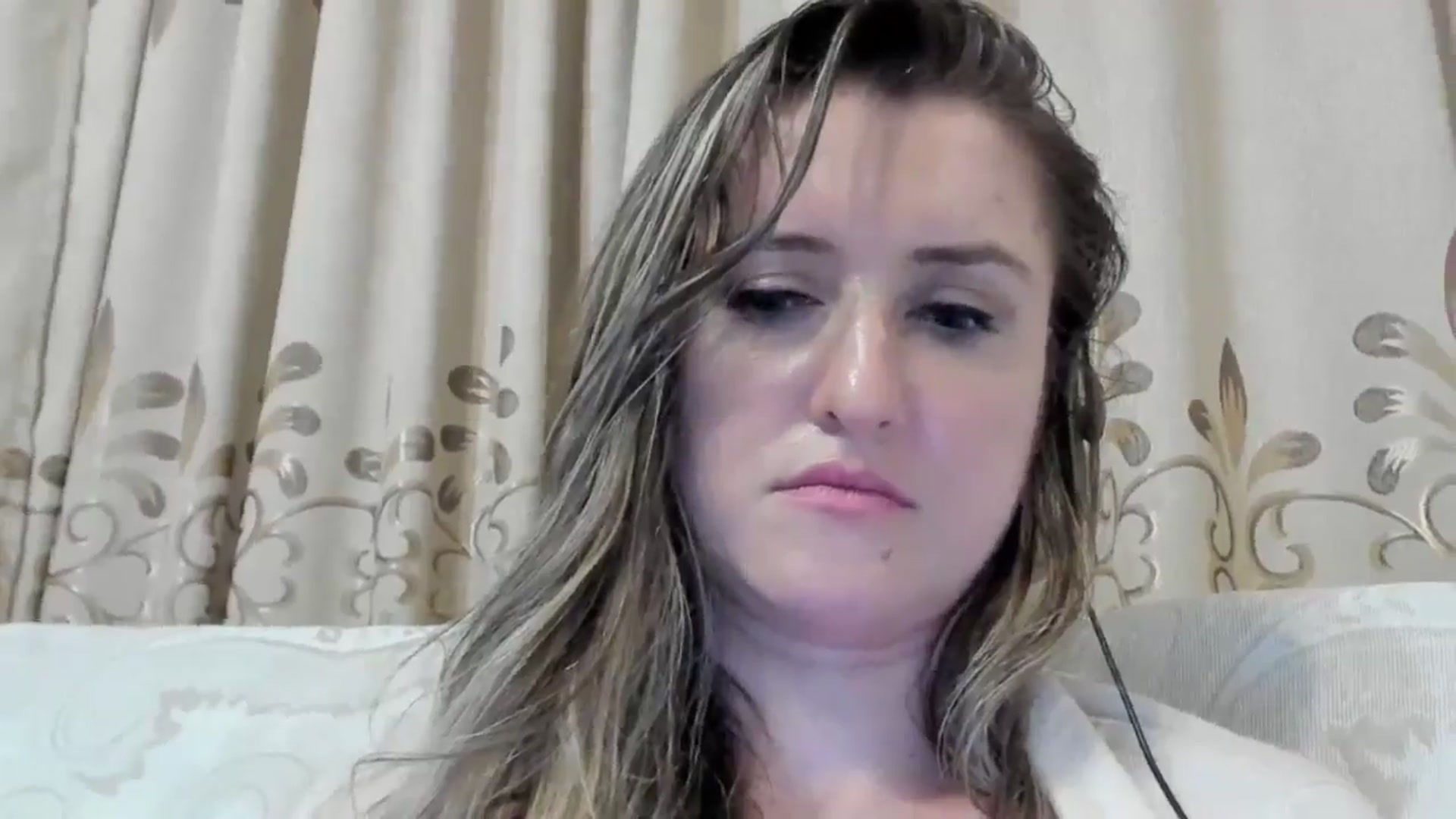 Gallery image thumbnail from BestDream's myfreecams stream on, 07/28/2024, 01:40 image 16 of 20
