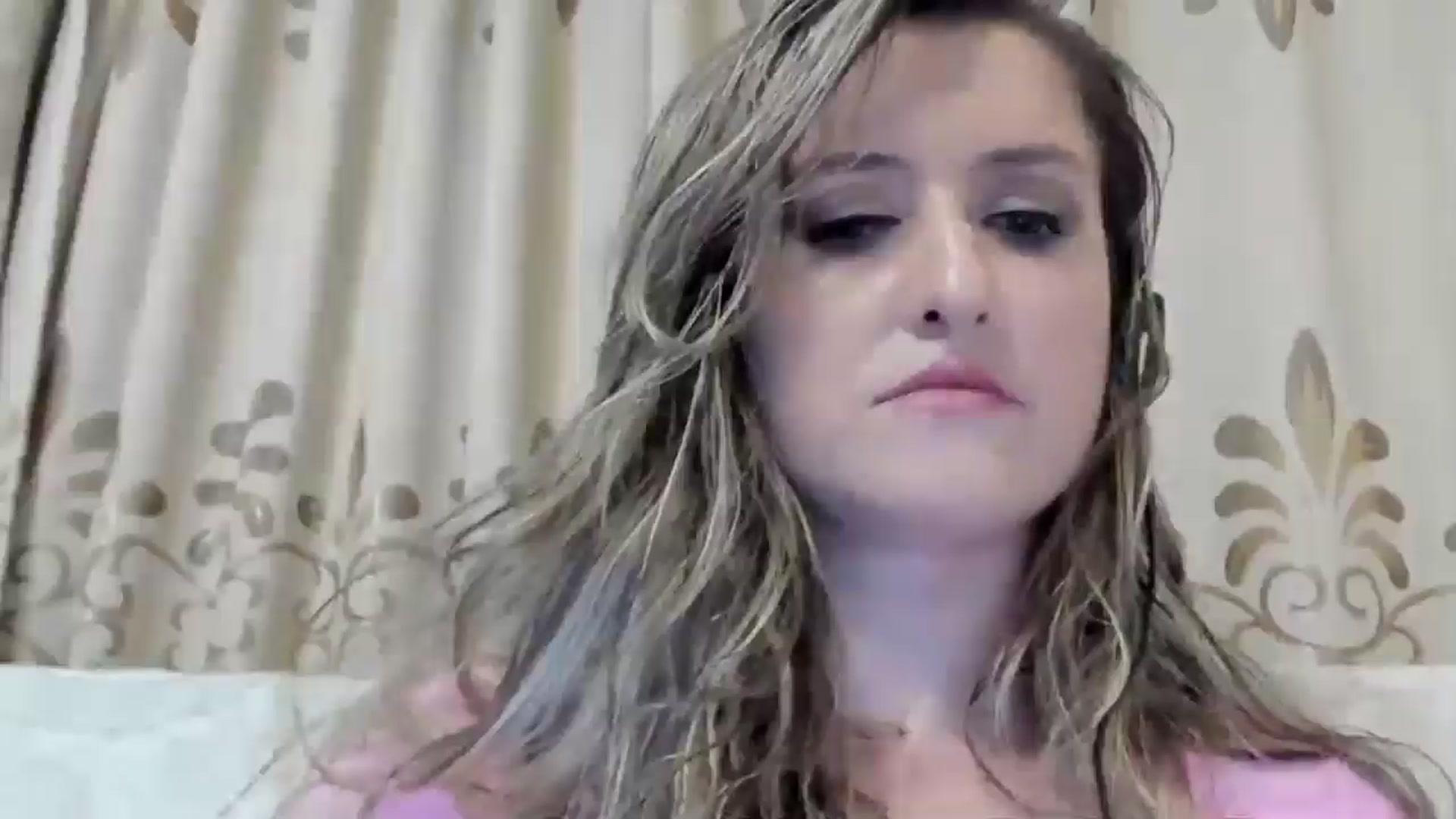 Gallery image thumbnail from BestDream's myfreecams stream on, 07/28/2024, 21:34 image 14 of 20