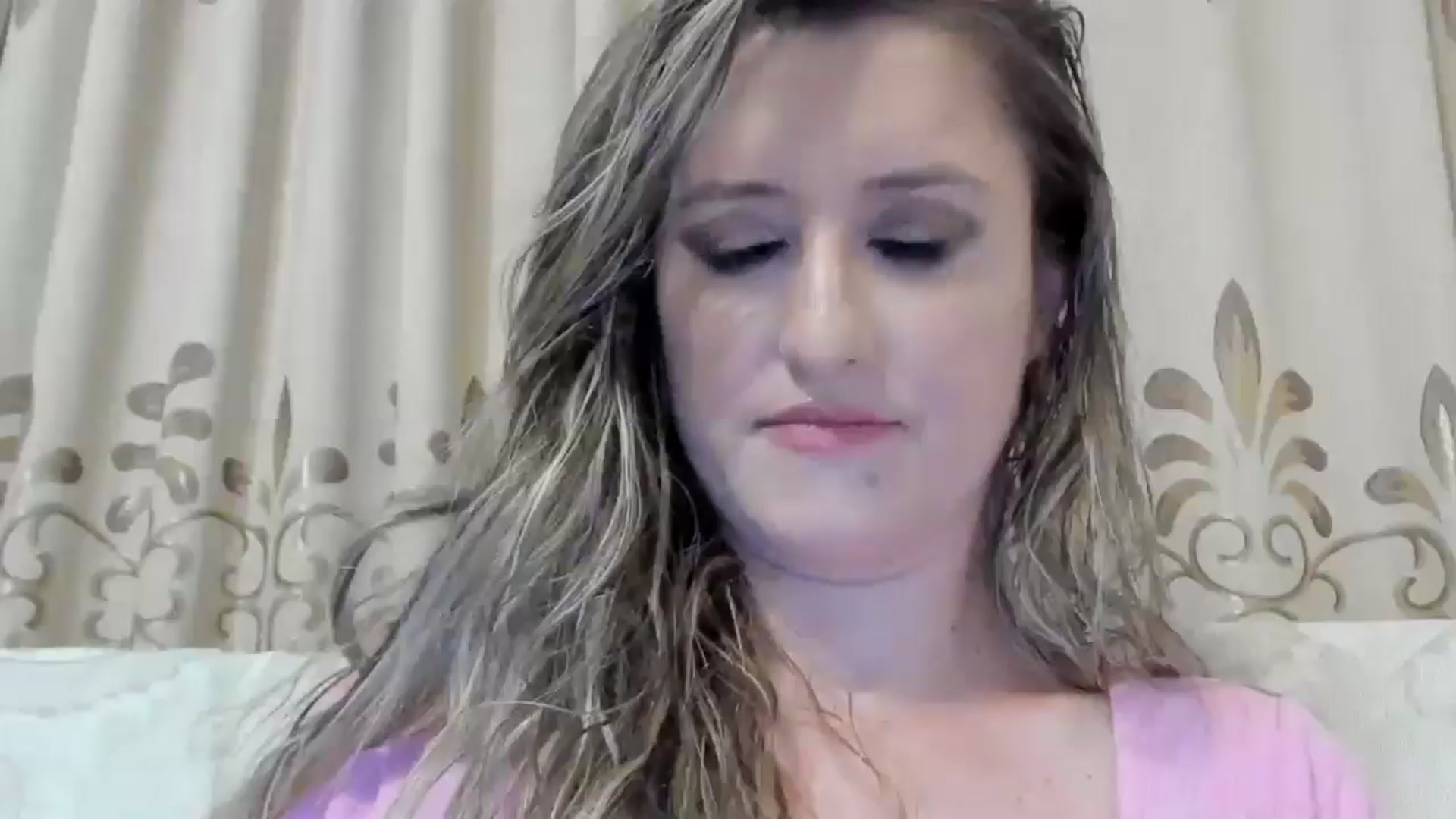 Gallery image thumbnail from BestDream's myfreecams stream on, 07/28/2024, 21:34 image 4 of 20