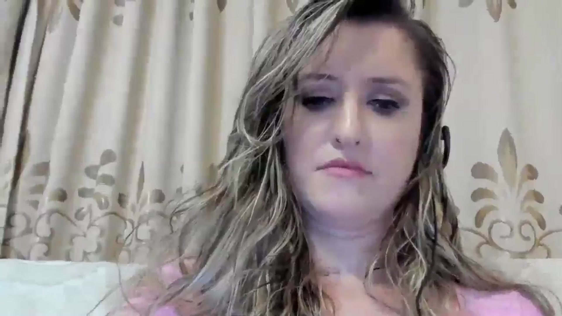 Gallery image thumbnail from BestDream's myfreecams stream on, 07/28/2024, 21:34 image 15 of 20