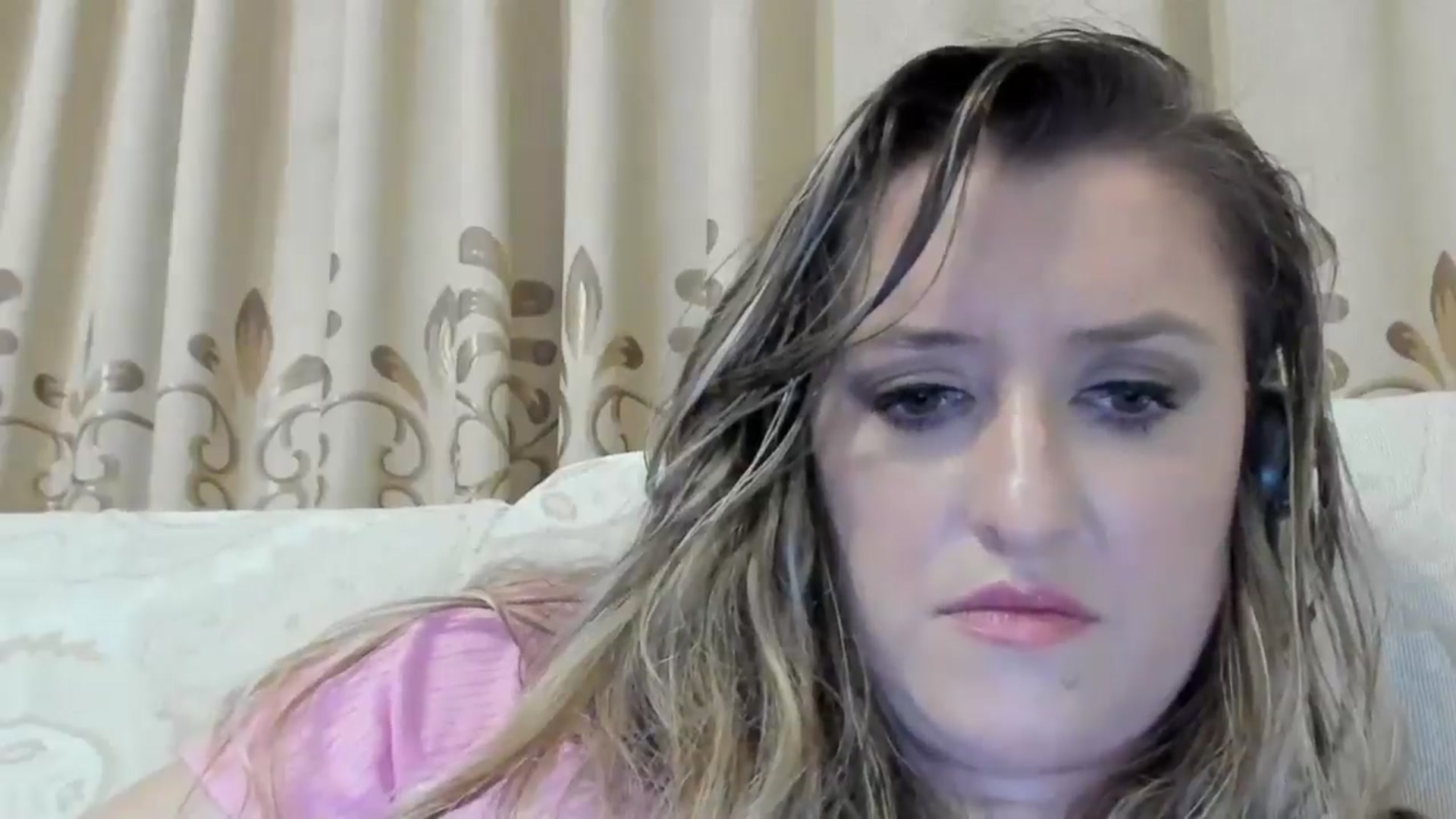 Gallery image thumbnail from BestDream's myfreecams stream on, 07/28/2024, 22:19 image 3 of 20