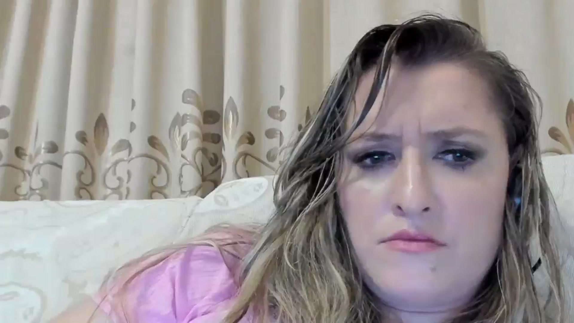 Gallery image thumbnail from BestDream's myfreecams stream on, 07/28/2024, 22:19 image 17 of 20