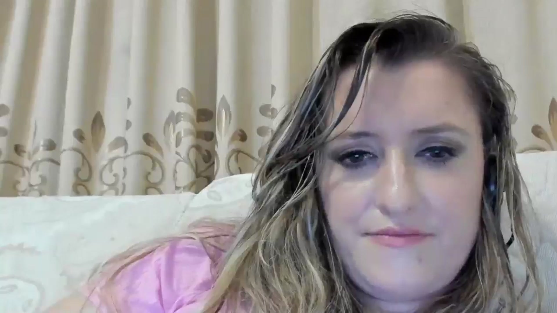 Gallery image thumbnail from BestDream's myfreecams stream on, 07/28/2024, 22:19 image 11 of 20