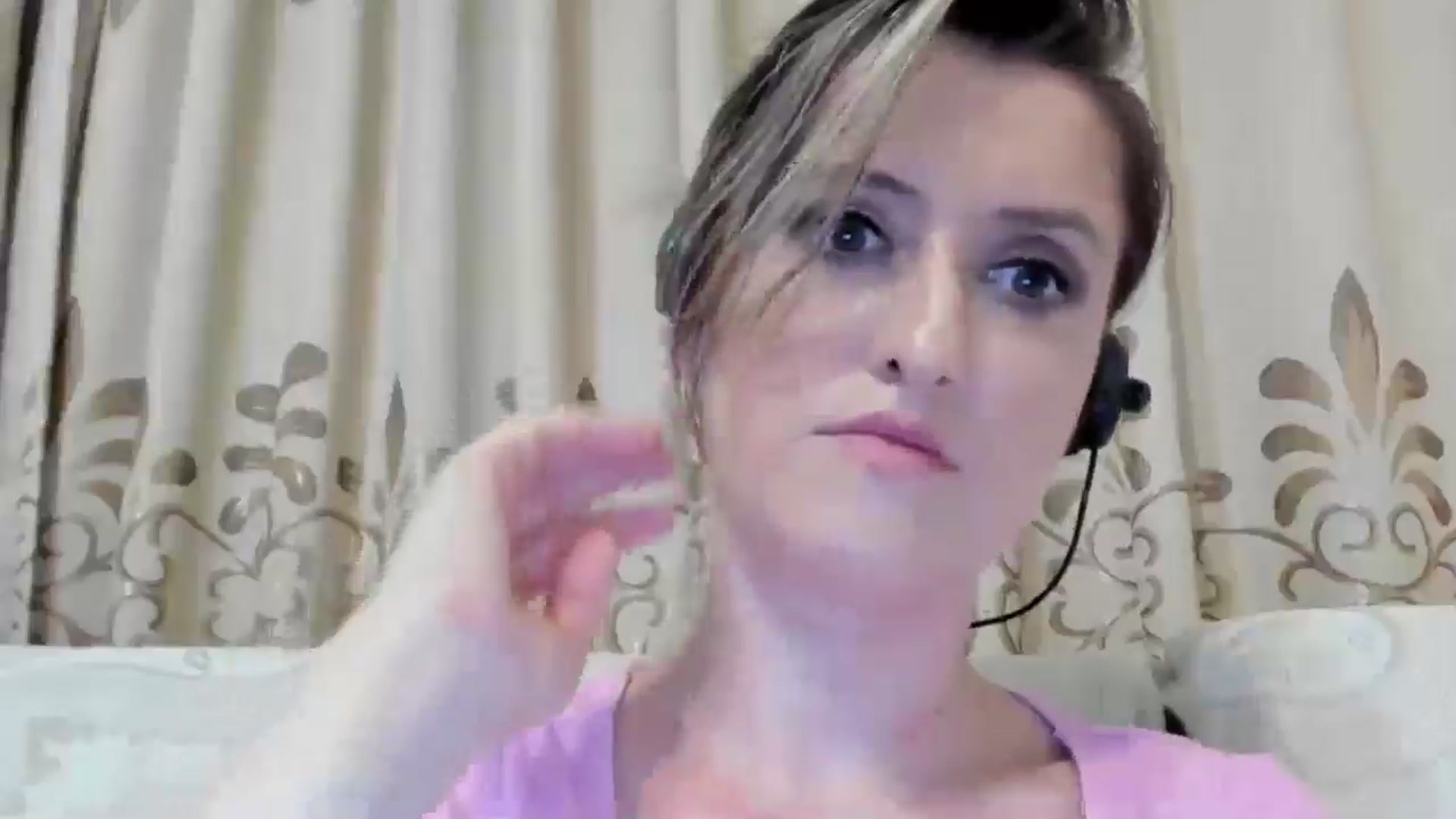 Gallery image thumbnail from BestDream's myfreecams stream on, 07/28/2024, 23:18 image 12 of 20