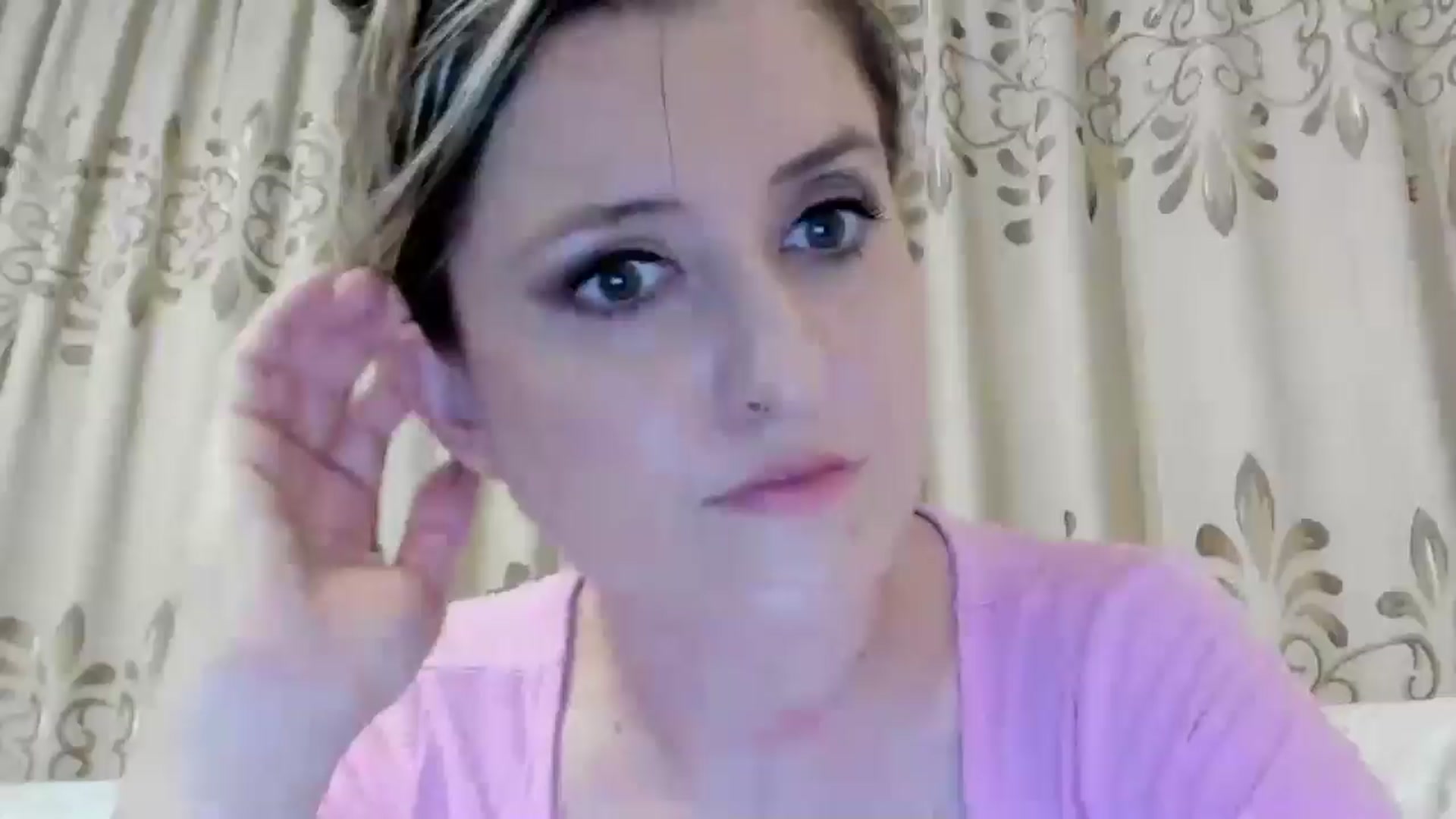 Gallery image thumbnail from BestDream's myfreecams stream on, 07/28/2024, 23:47 image 15 of 20