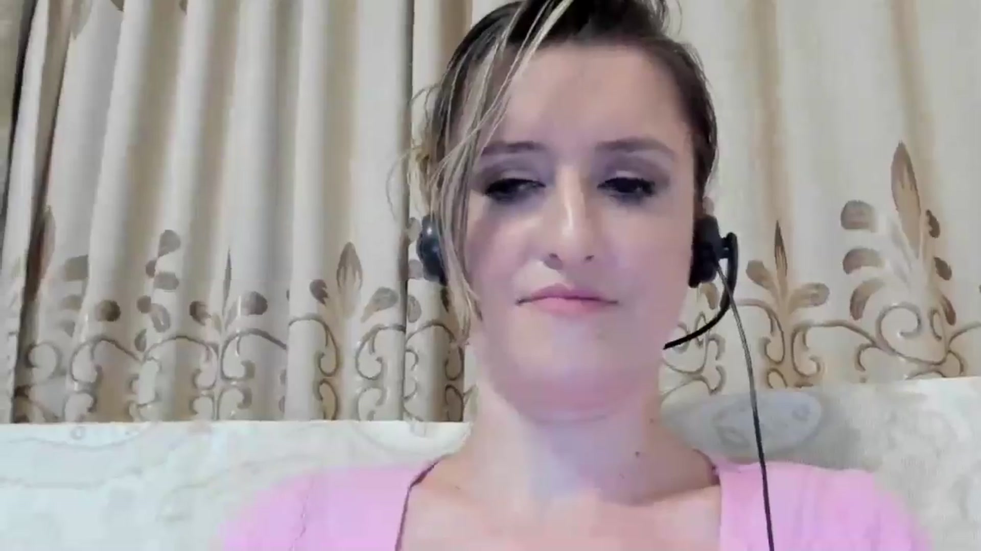 Gallery image thumbnail from BestDream's myfreecams stream on, 07/29/2024, 24:07 image 10 of 20