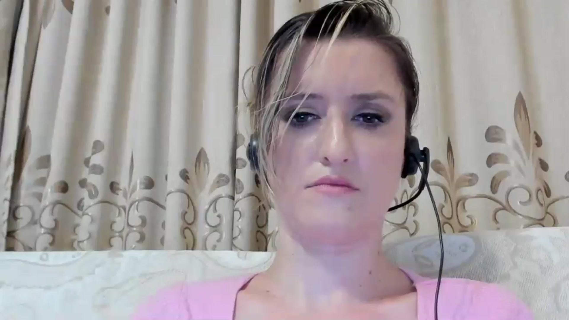 Gallery image thumbnail from BestDream's myfreecams stream on, 07/29/2024, 24:07 image 18 of 20