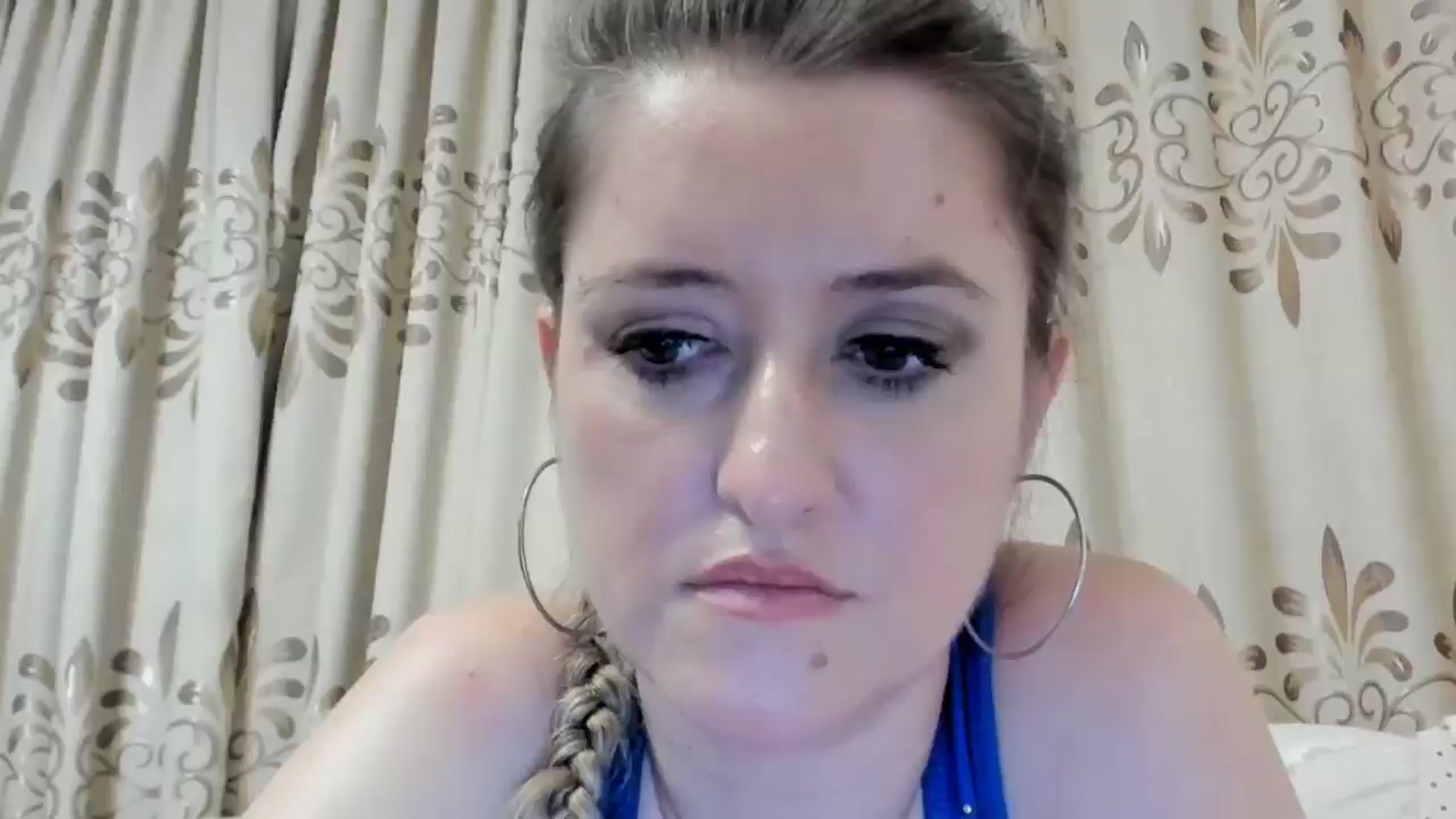 Gallery image thumbnail from BestDream's myfreecams stream on, 07/29/2024, 23:05 image 1 of 20