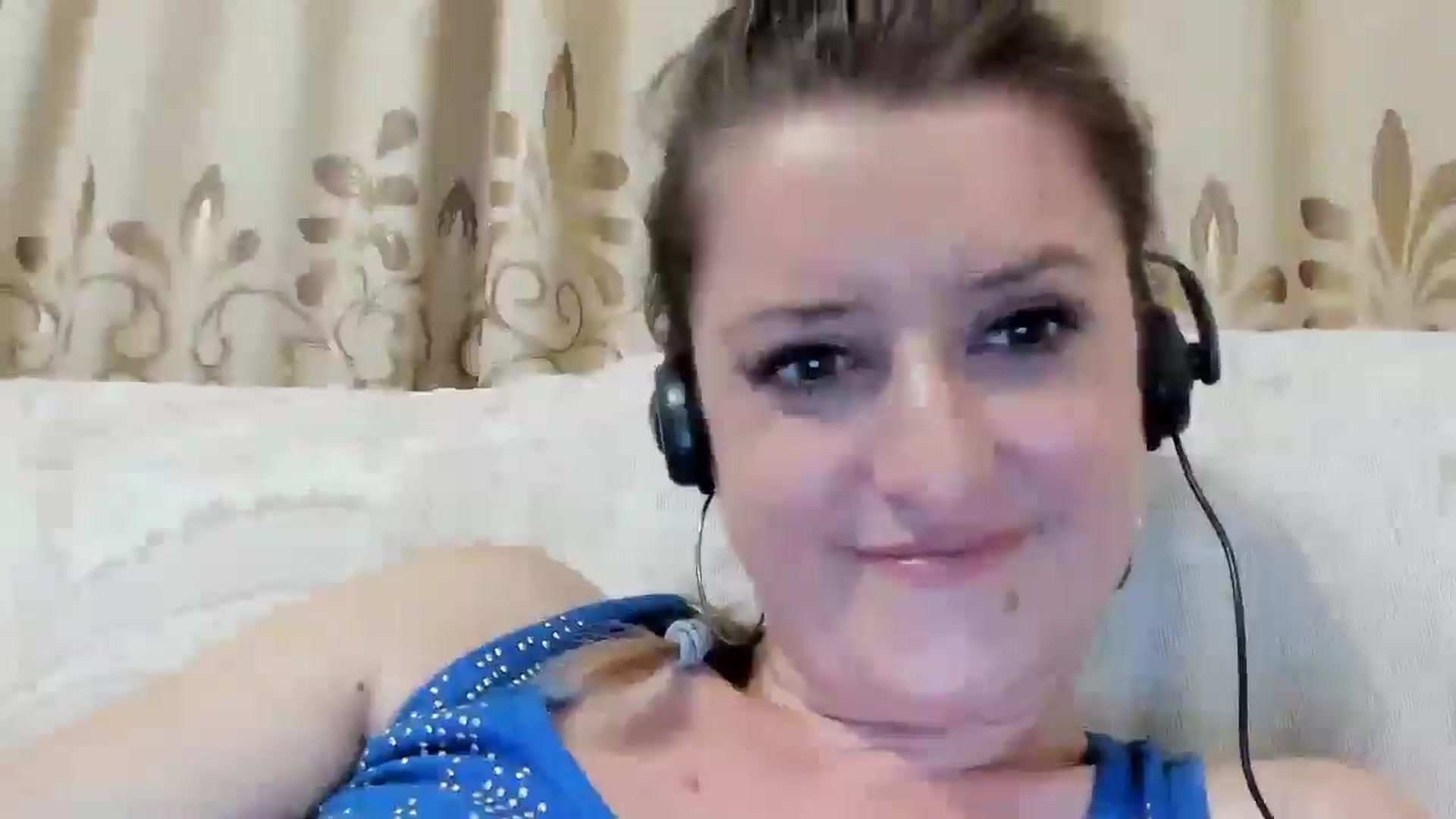 Gallery image thumbnail from BestDream's myfreecams stream on, 07/29/2024, 23:37 image 12 of 20