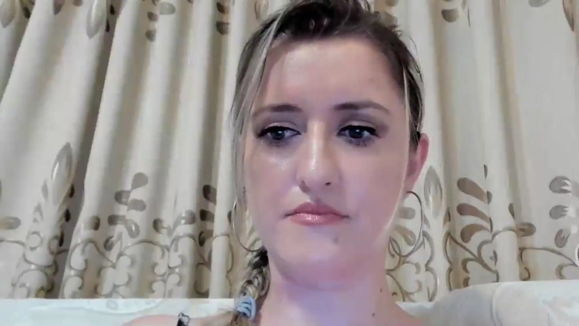 Gallery image thumbnail from BestDream's myfreecams stream on, 07/30/2024, 22:15 image 5 of 20