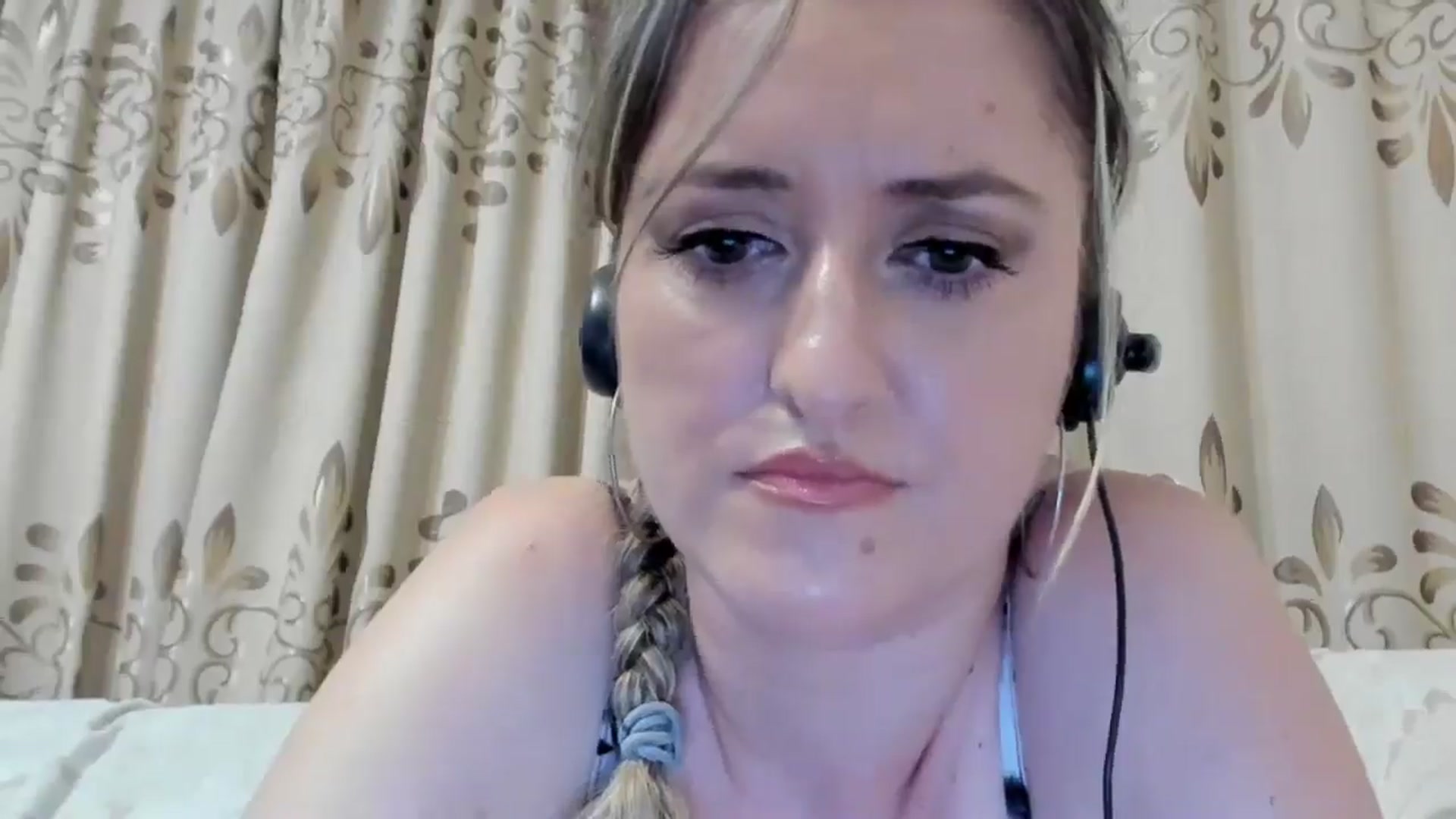 Gallery image thumbnail from BestDream's myfreecams stream on, 07/30/2024, 22:49 image 20 of 20