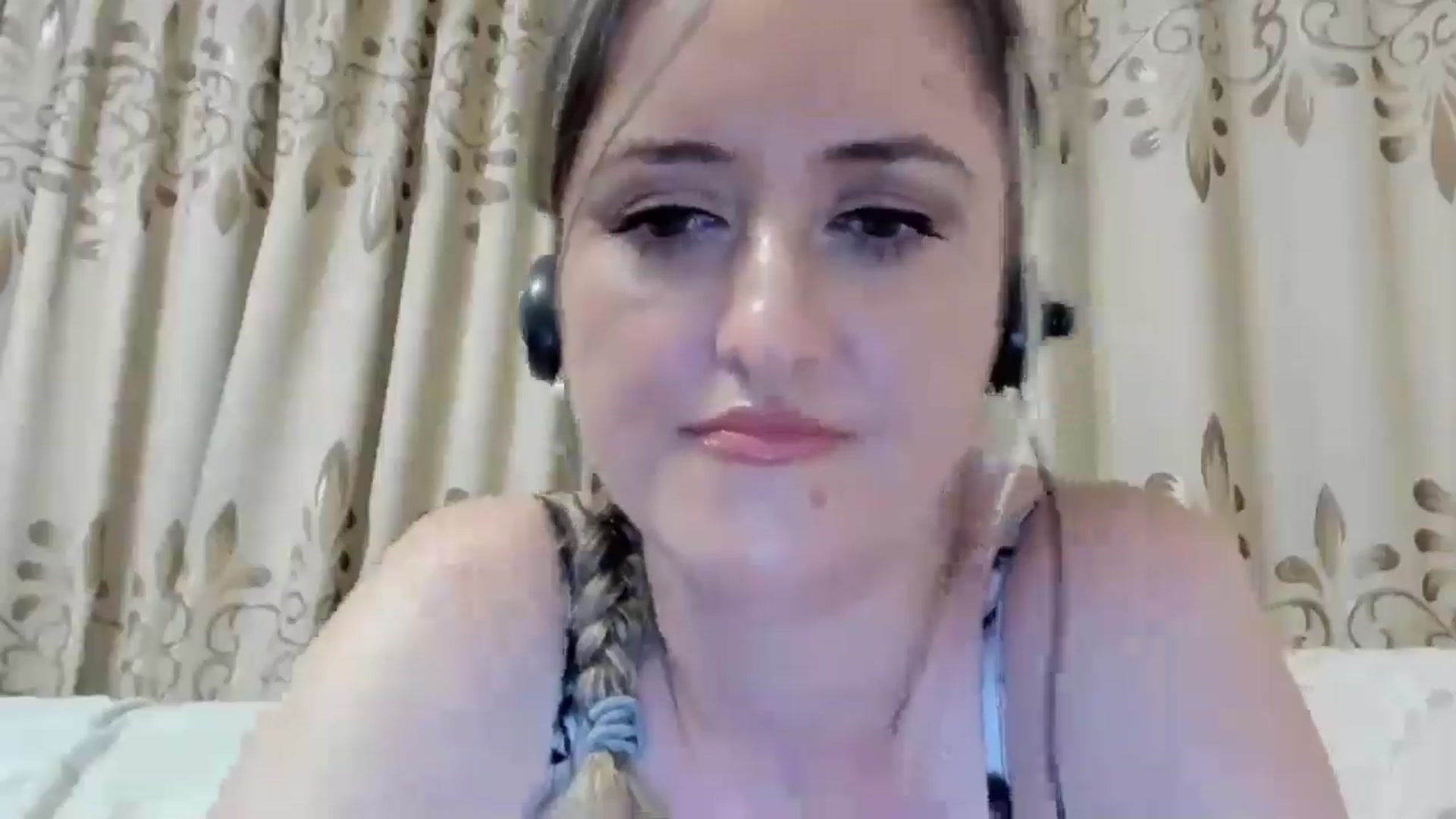 Gallery image thumbnail from BestDream's myfreecams stream on, 07/30/2024, 22:49 image 15 of 20
