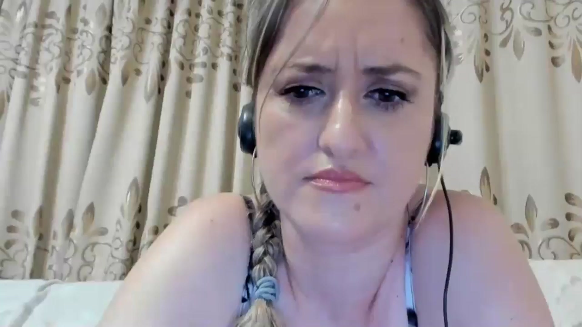 Gallery image thumbnail from BestDream's myfreecams stream on, 07/30/2024, 22:49 image 16 of 20