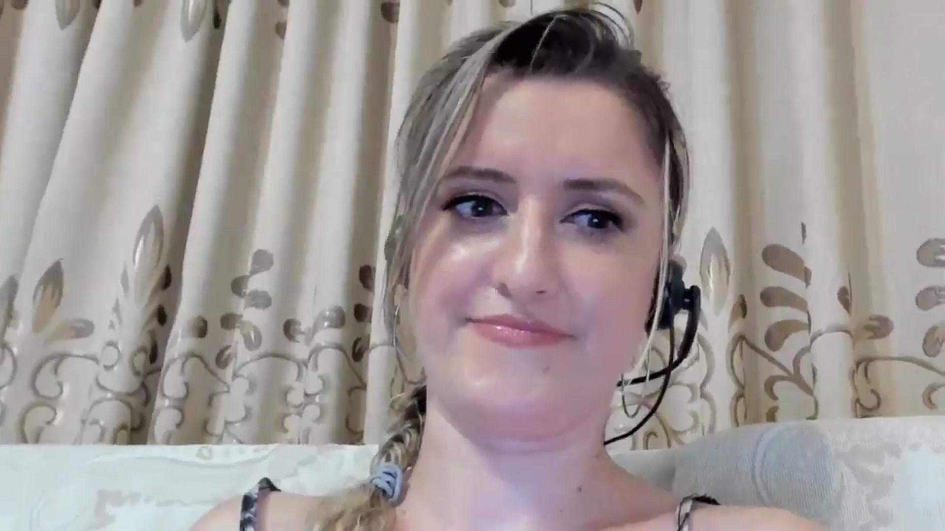Gallery image thumbnail from BestDream's myfreecams stream on, 07/30/2024, 23:54 image 8 of 20