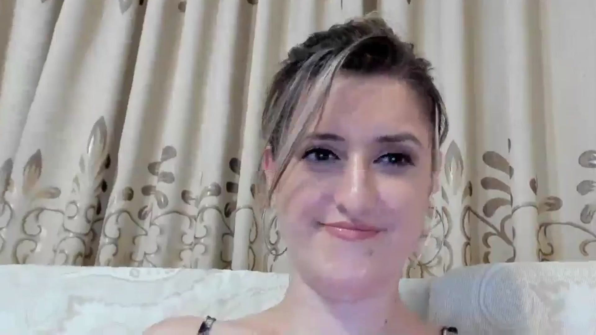 Gallery image thumbnail from BestDream's myfreecams stream on, 07/31/2024, 24:27 image 9 of 20