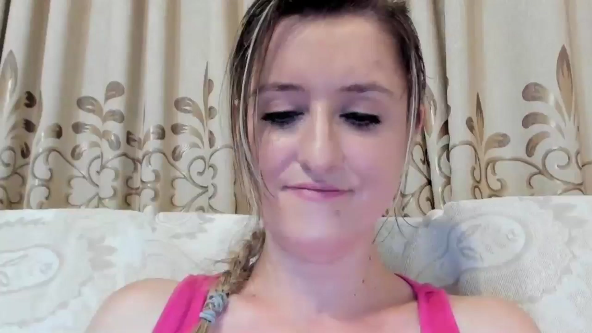 Gallery image thumbnail from BestDream's myfreecams stream on, 08/01/2024, 23:19 image 19 of 20