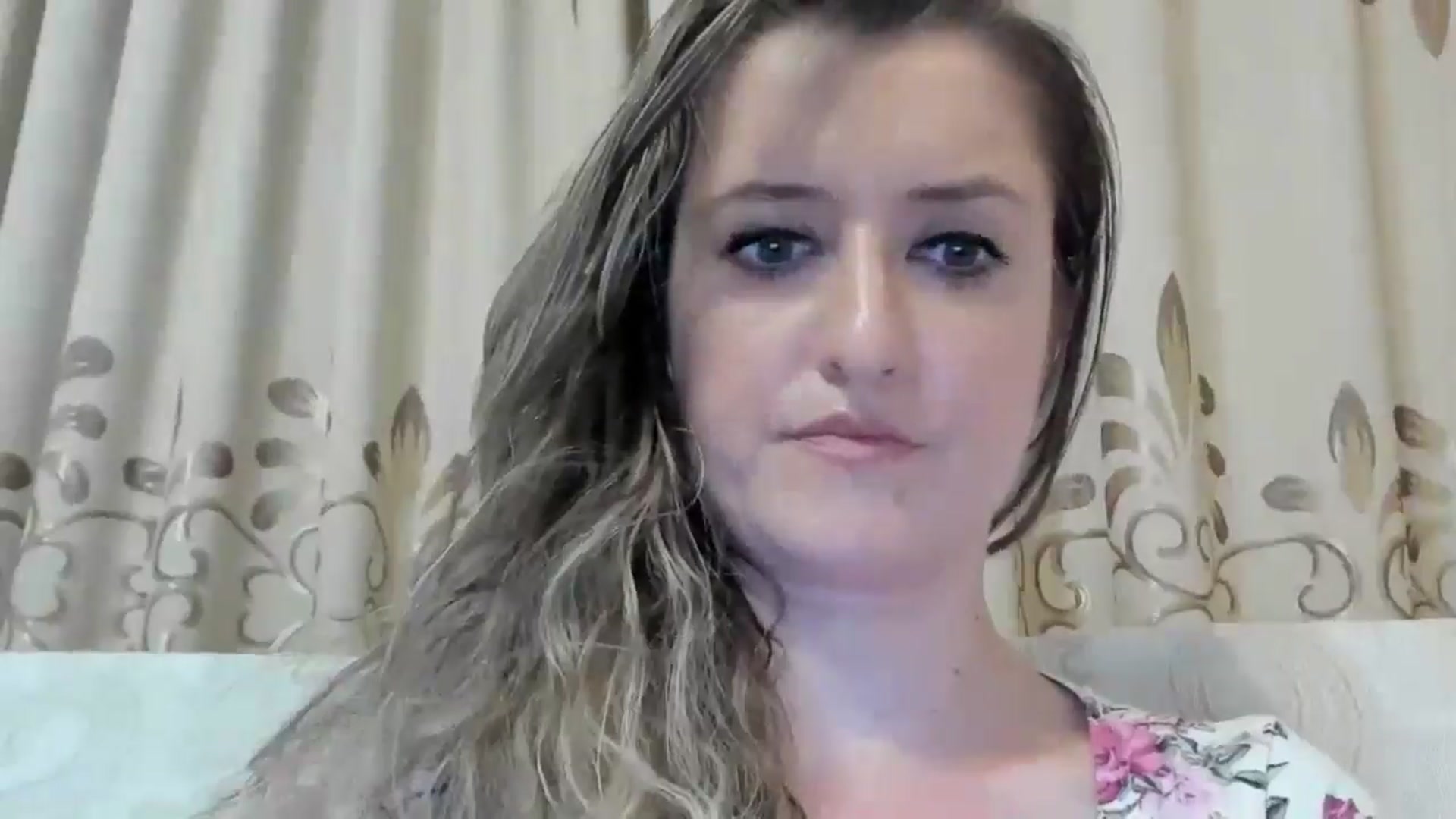 Gallery image thumbnail from BestDream's myfreecams stream on, 08/02/2024, 23:34 image 19 of 20