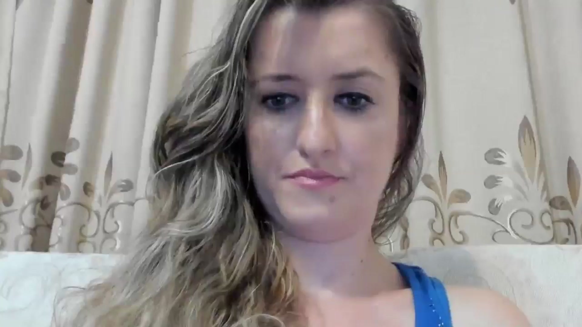 Gallery image thumbnail from BestDream's myfreecams stream on, 08/03/2024, 21:24 image 3 of 20