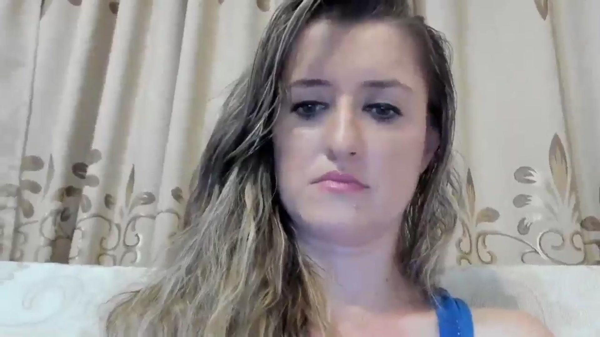 Gallery image thumbnail from BestDream's myfreecams stream on, 08/03/2024, 21:24 image 14 of 20