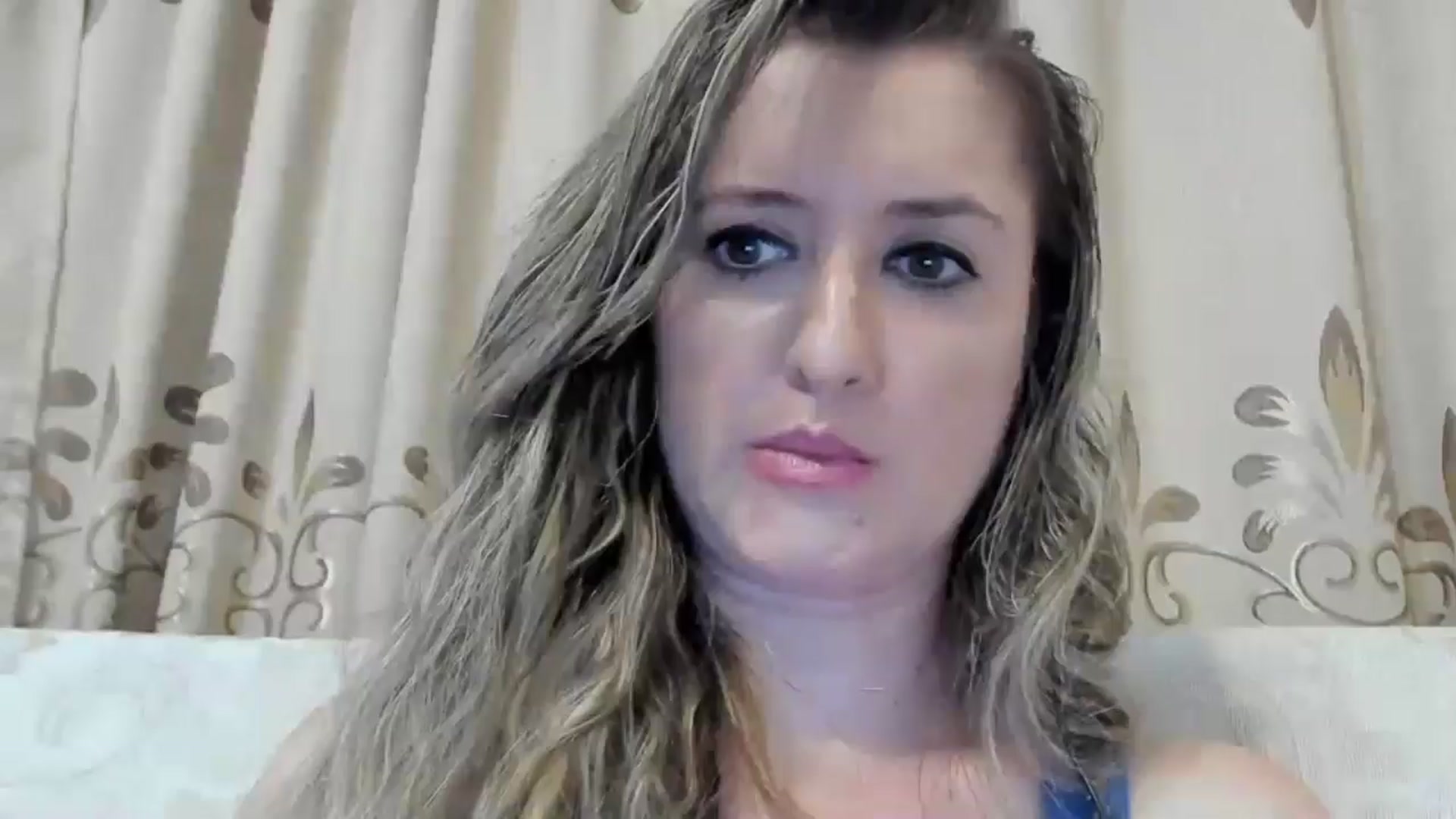 Gallery image thumbnail from BestDream's myfreecams stream on, 08/03/2024, 21:24 image 17 of 20