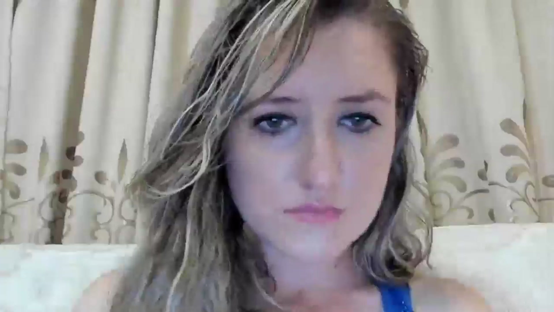 Gallery image thumbnail from BestDream's myfreecams stream on, 08/03/2024, 22:18 image 6 of 20