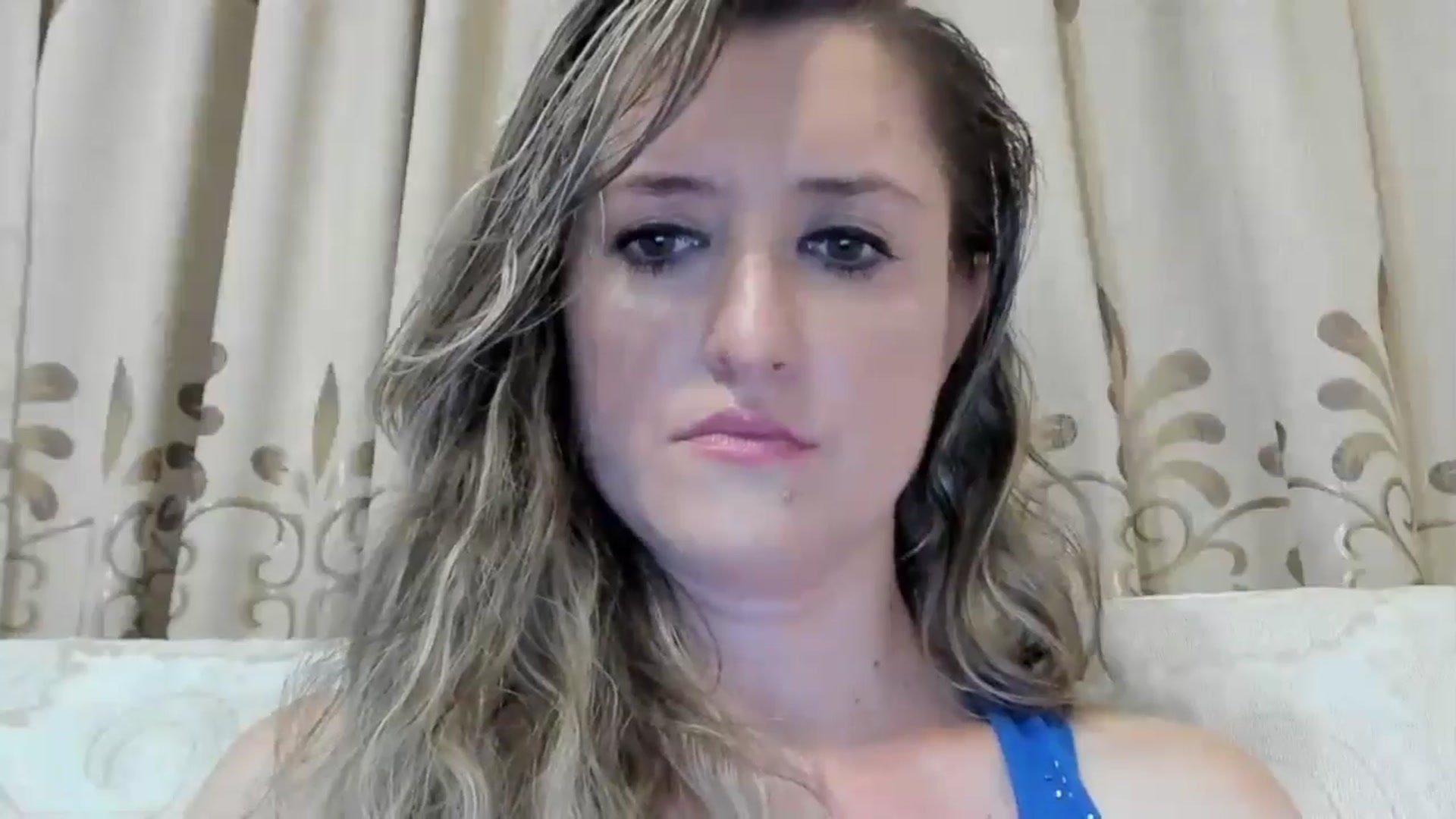 Gallery image thumbnail from BestDream's myfreecams stream on, 08/03/2024, 22:18 image 5 of 20