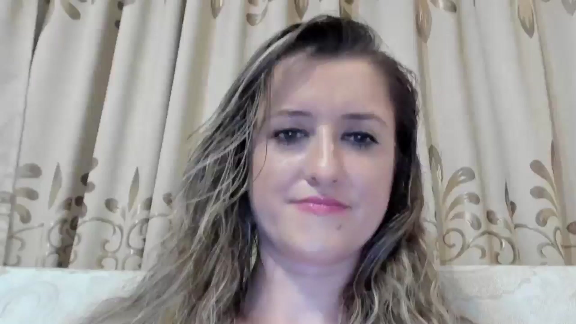 Gallery image thumbnail from BestDream's myfreecams stream on, 08/04/2024, 24:40 image 3 of 20