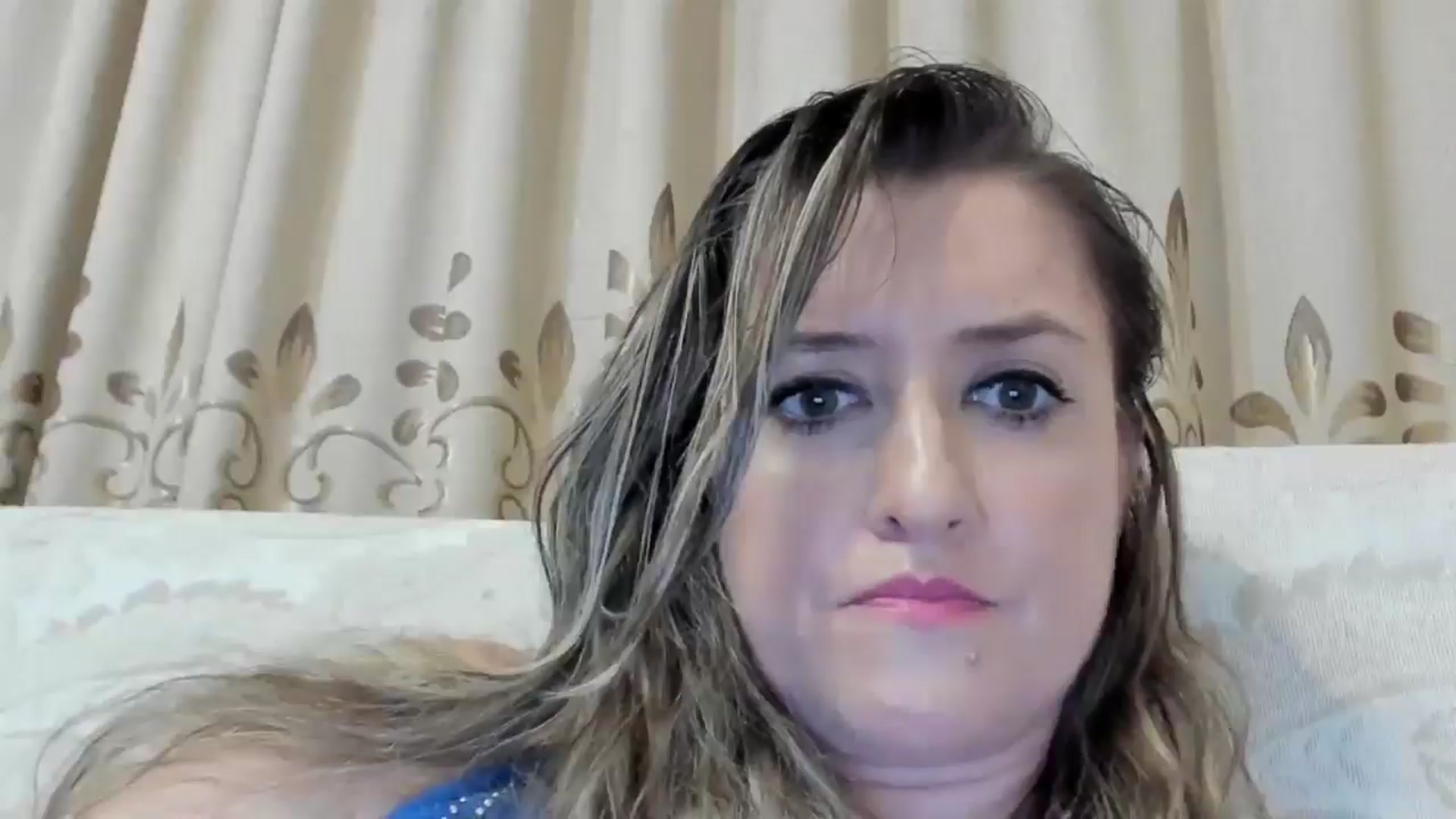 Gallery image thumbnail from BestDream's myfreecams stream on, 08/04/2024, 01:02 image 11 of 20