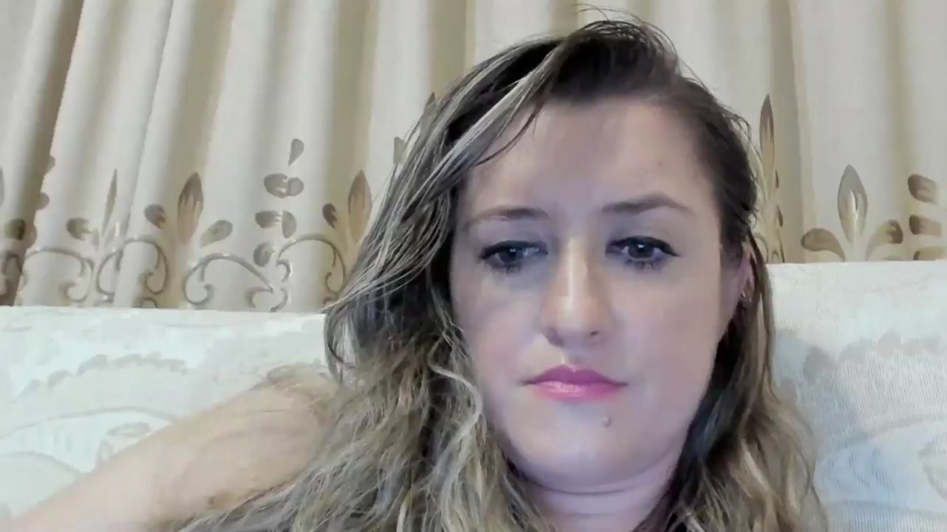 Gallery image thumbnail from BestDream's myfreecams stream on, 08/04/2024, 01:02 image 17 of 20