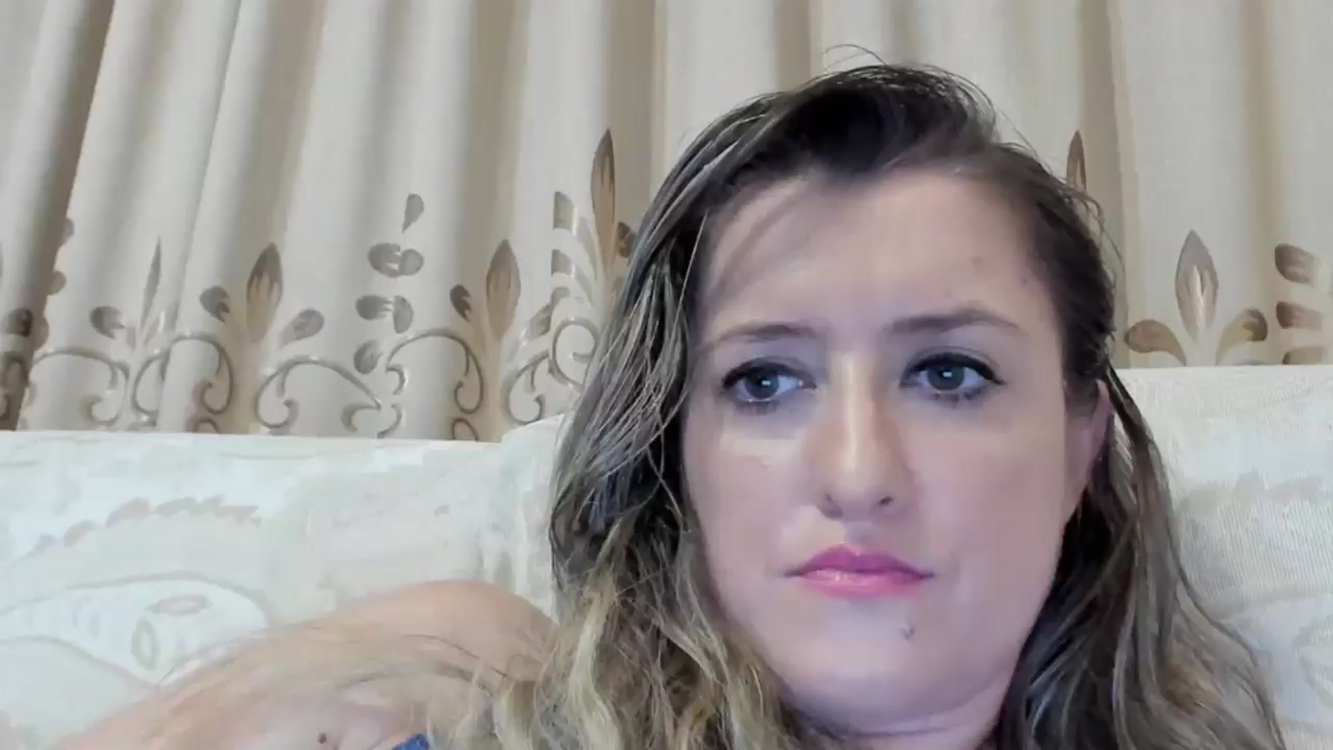 Gallery image thumbnail from BestDream's myfreecams stream on, 08/04/2024, 01:26 image 8 of 20