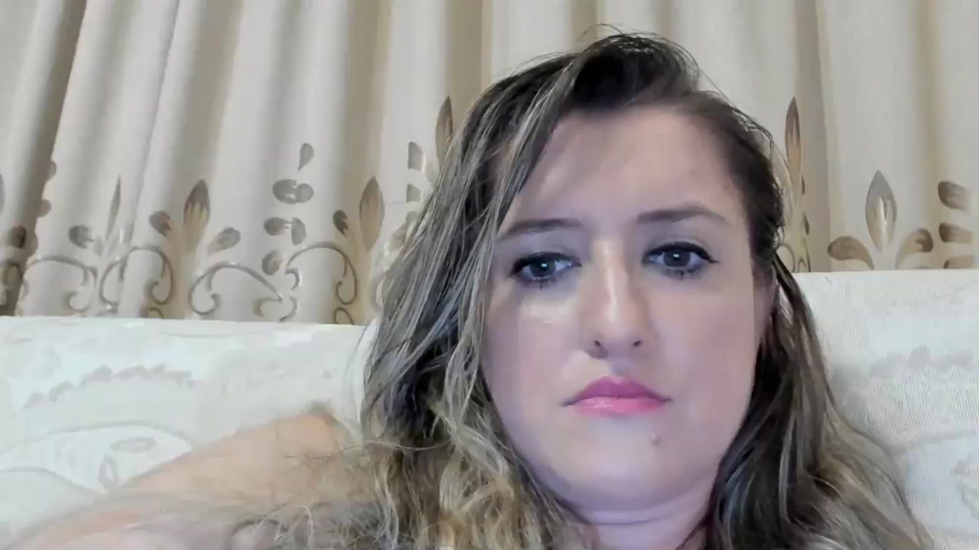 Gallery image thumbnail from BestDream's myfreecams stream on, 08/04/2024, 01:26 image 1 of 20