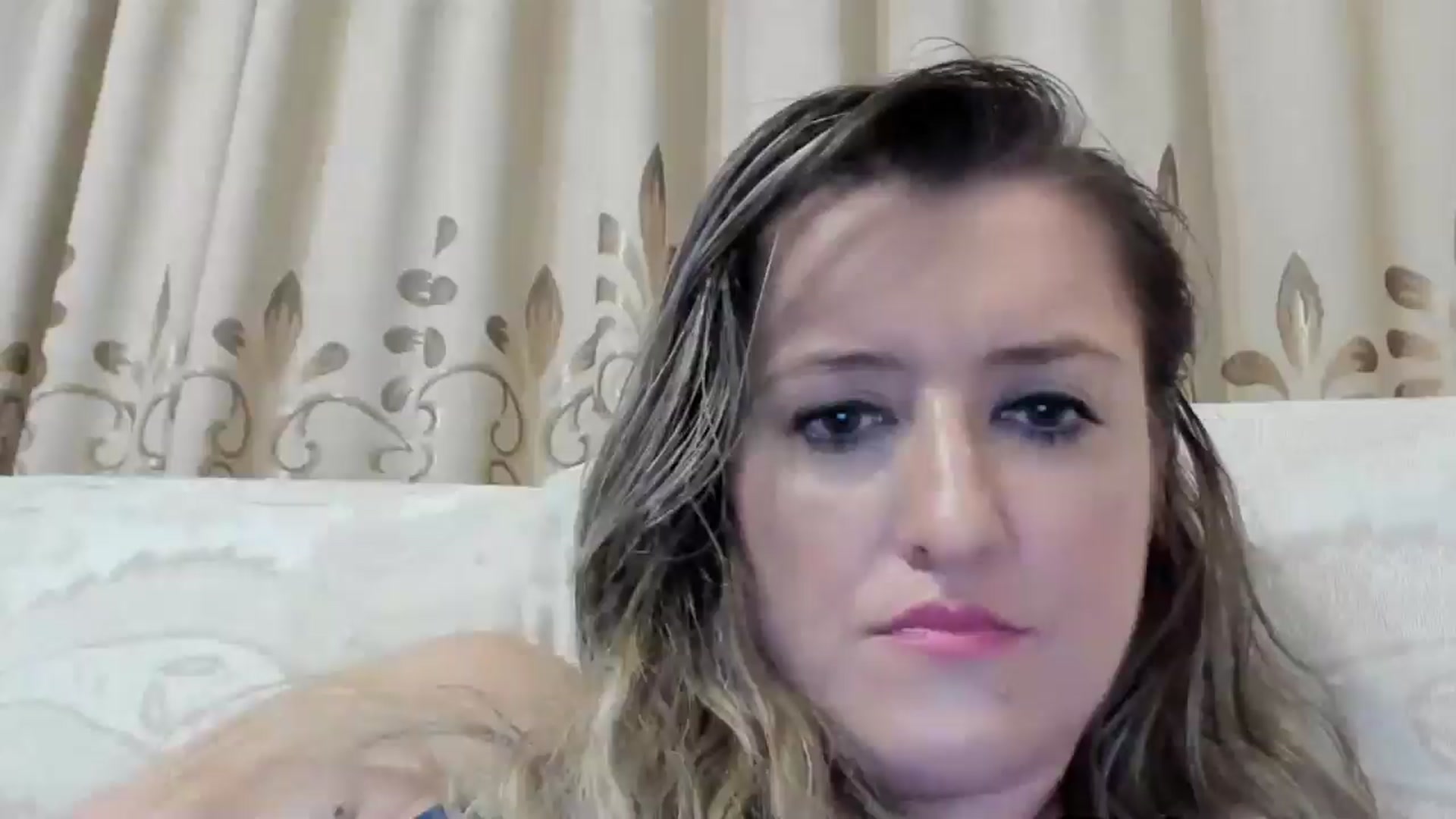 Gallery image thumbnail from BestDream's myfreecams stream on, 08/04/2024, 01:26 image 6 of 20