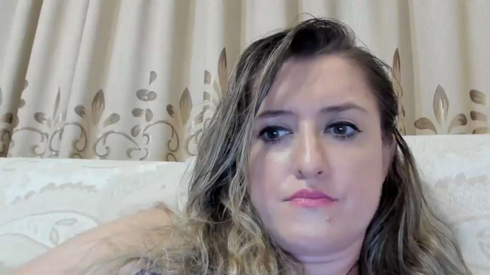 Gallery image thumbnail from BestDream's myfreecams stream on, 08/04/2024, 01:26 image 4 of 20