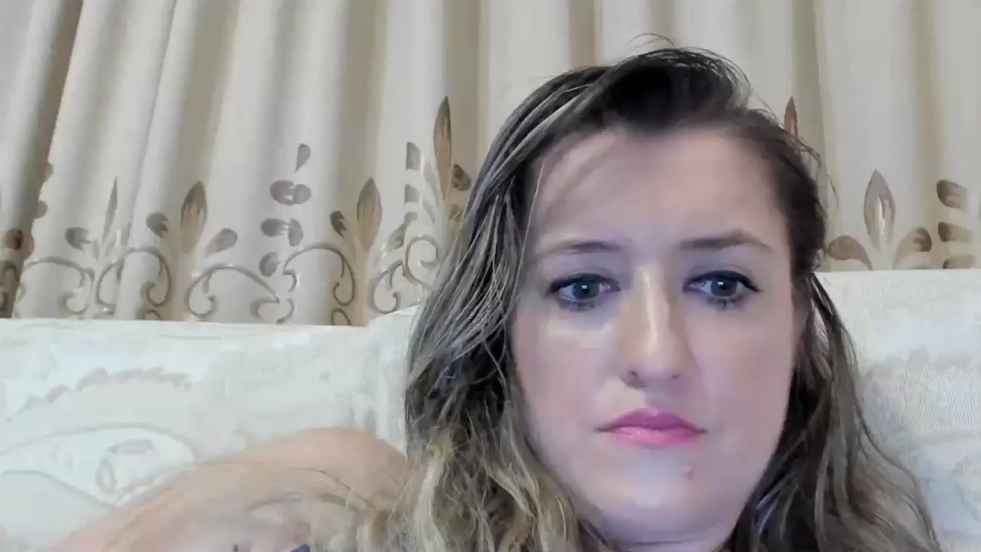 Gallery image thumbnail from BestDream's myfreecams stream on, 08/04/2024, 01:26 image 7 of 20