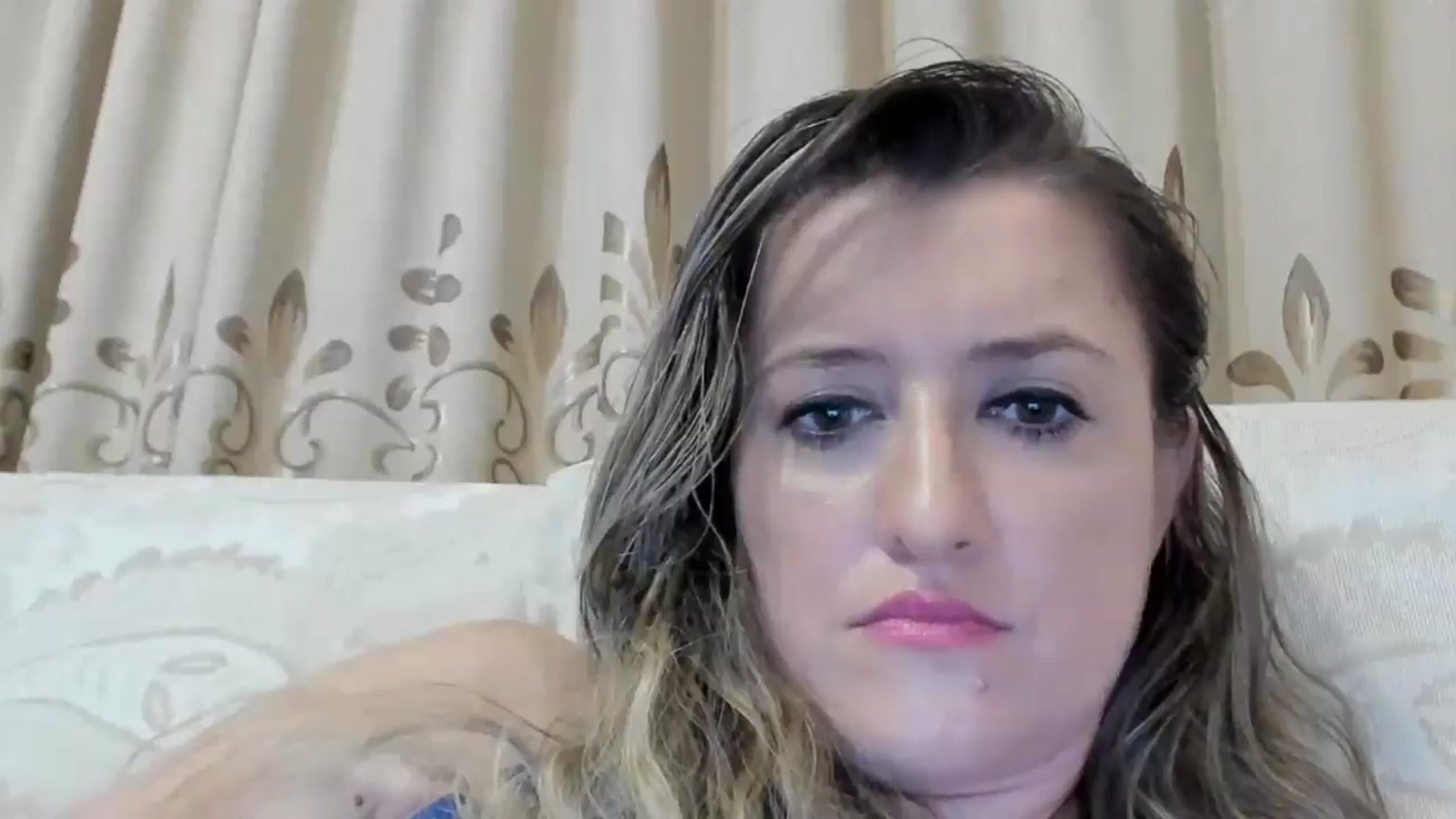 Gallery image thumbnail from BestDream's myfreecams stream on, 08/04/2024, 01:26 image 11 of 20