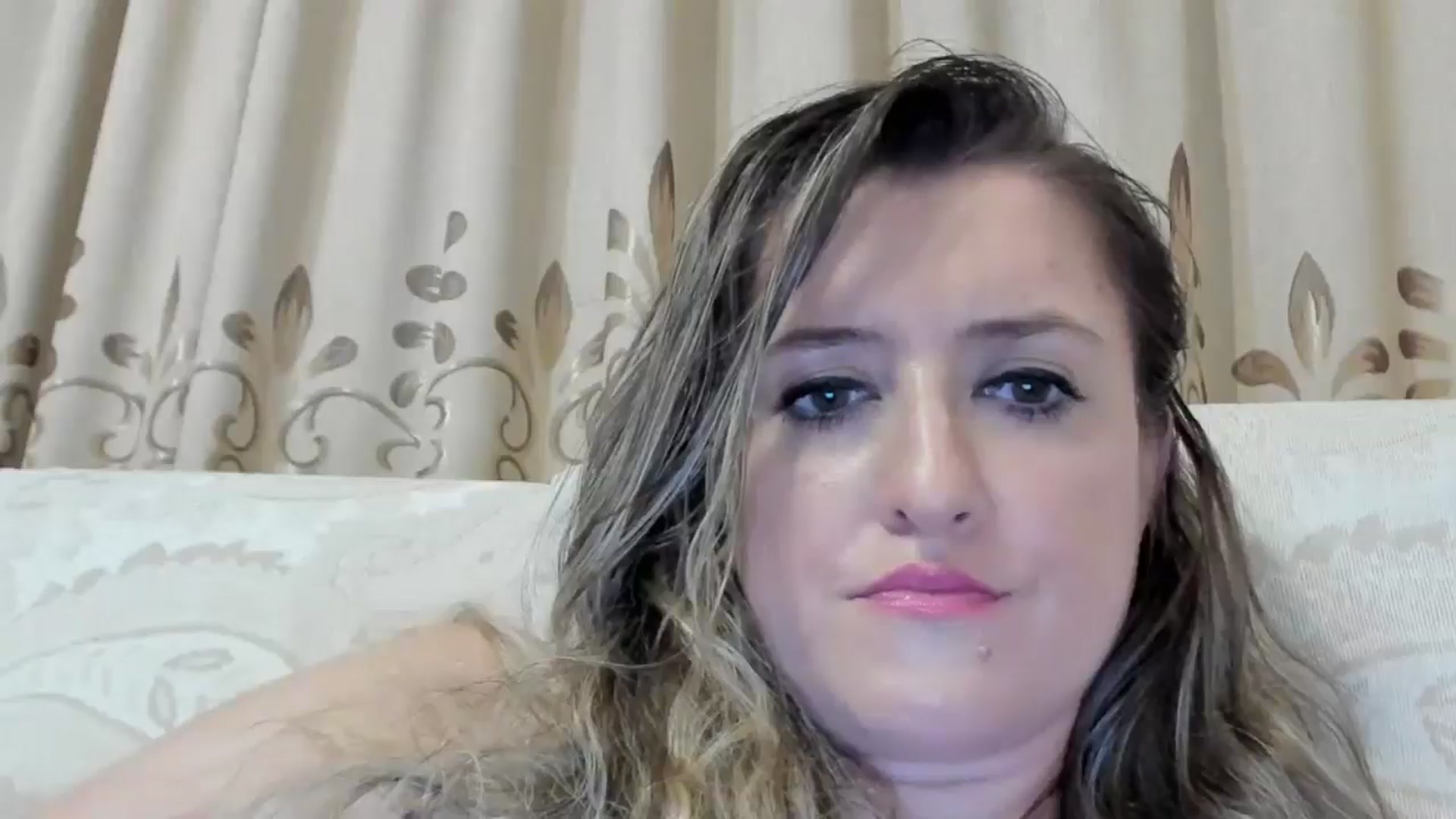 Gallery image thumbnail from BestDream's myfreecams stream on, 08/04/2024, 01:26 image 3 of 20