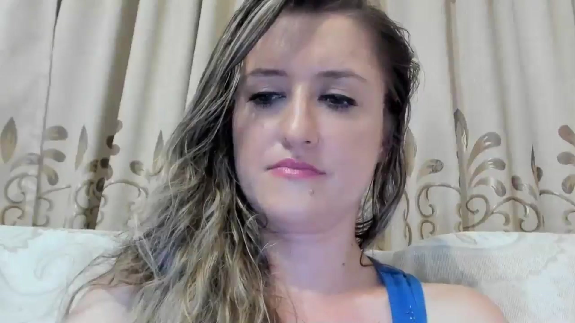Gallery image thumbnail from BestDream's myfreecams stream on, 08/04/2024, 02:00 image 13 of 20